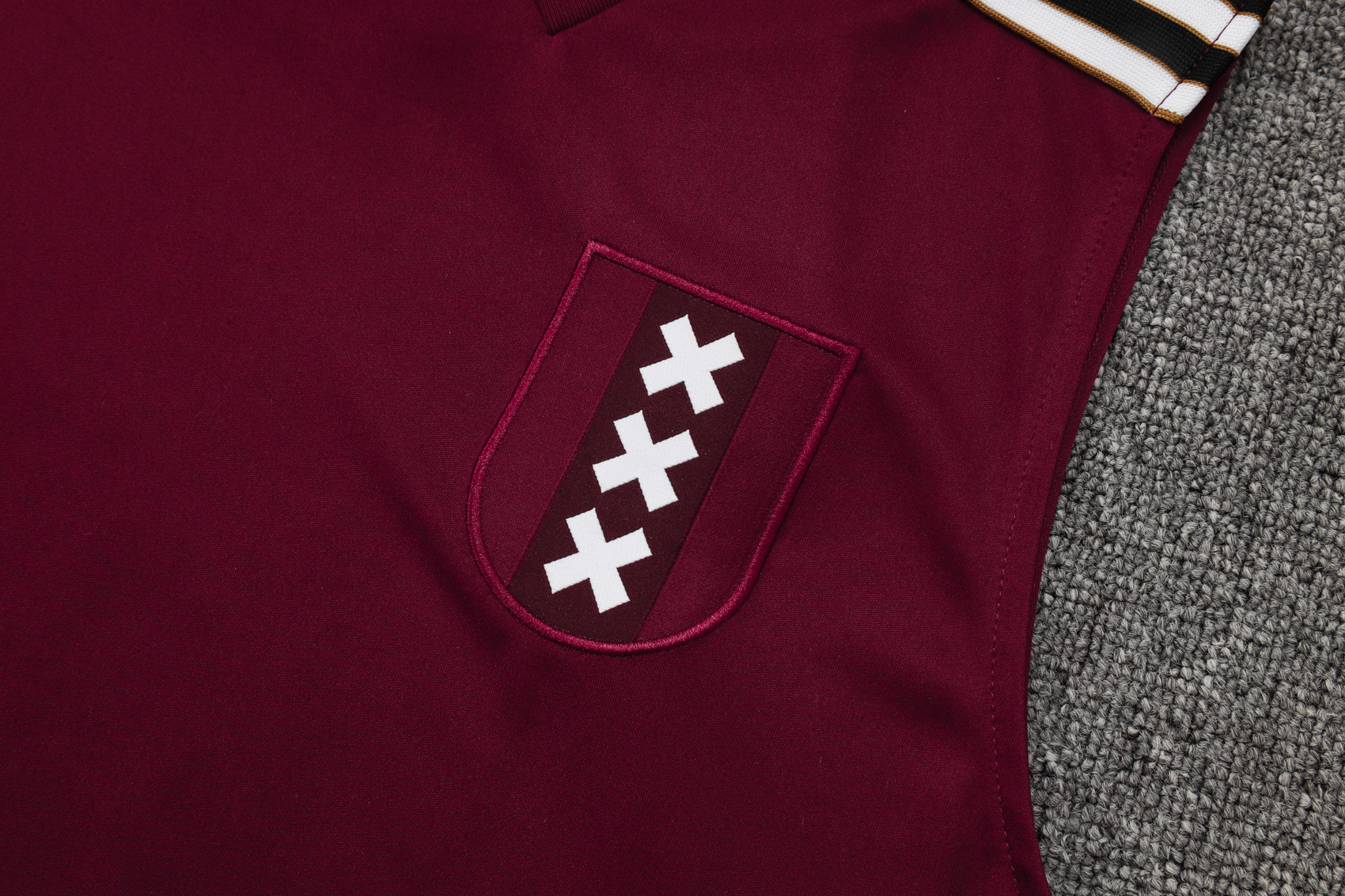 Ajax Sleeveless training suit D2531