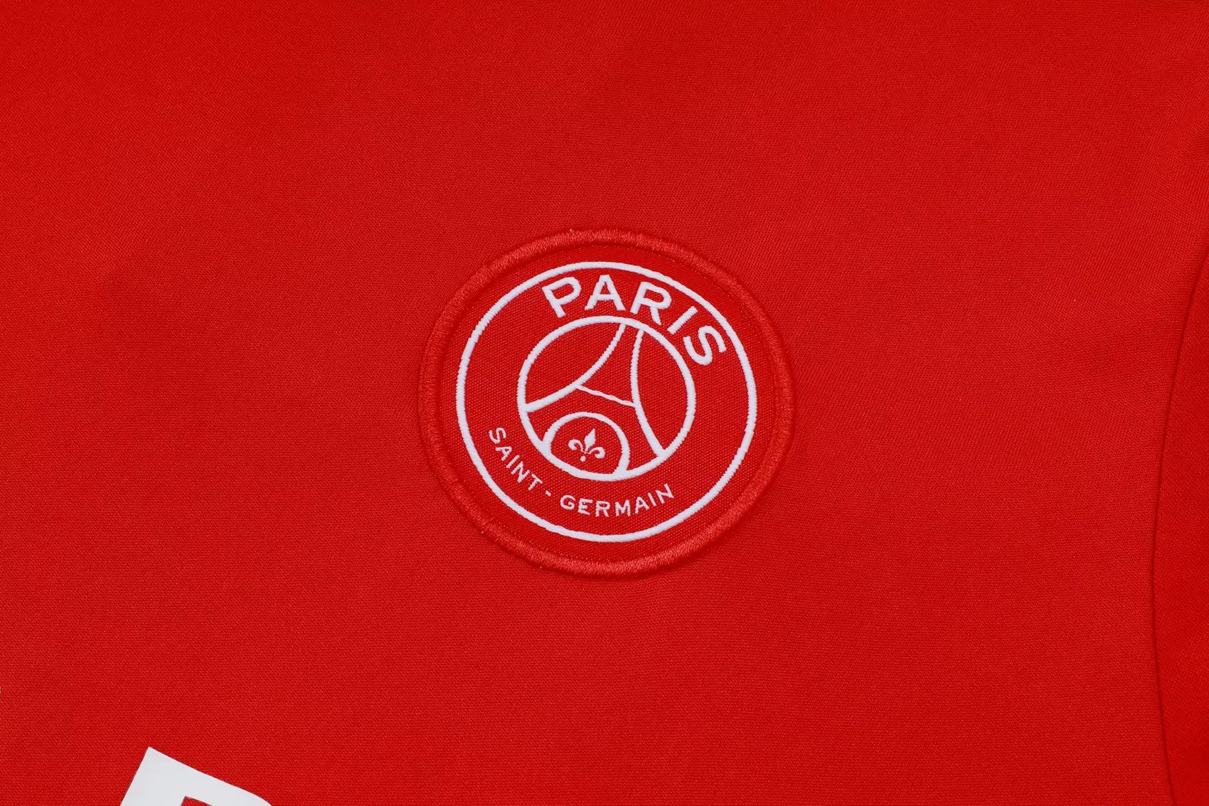 Paris training suit Red D1291