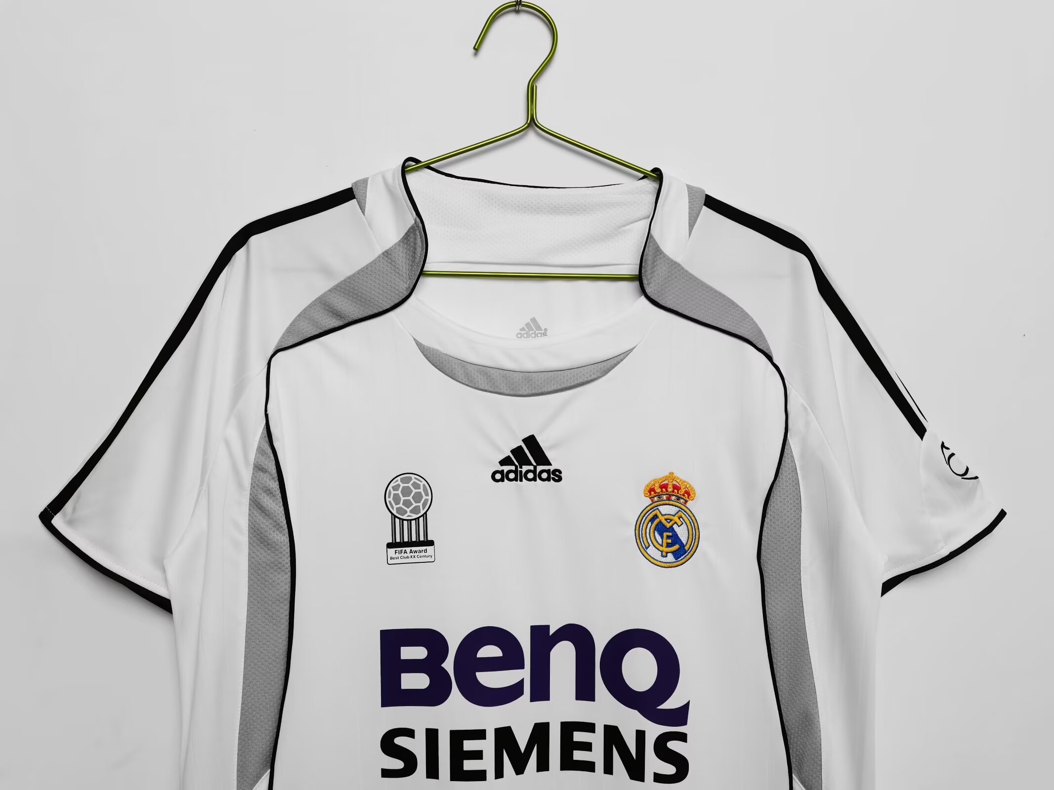 Retro  Real Mαdrid 06/07 Home White