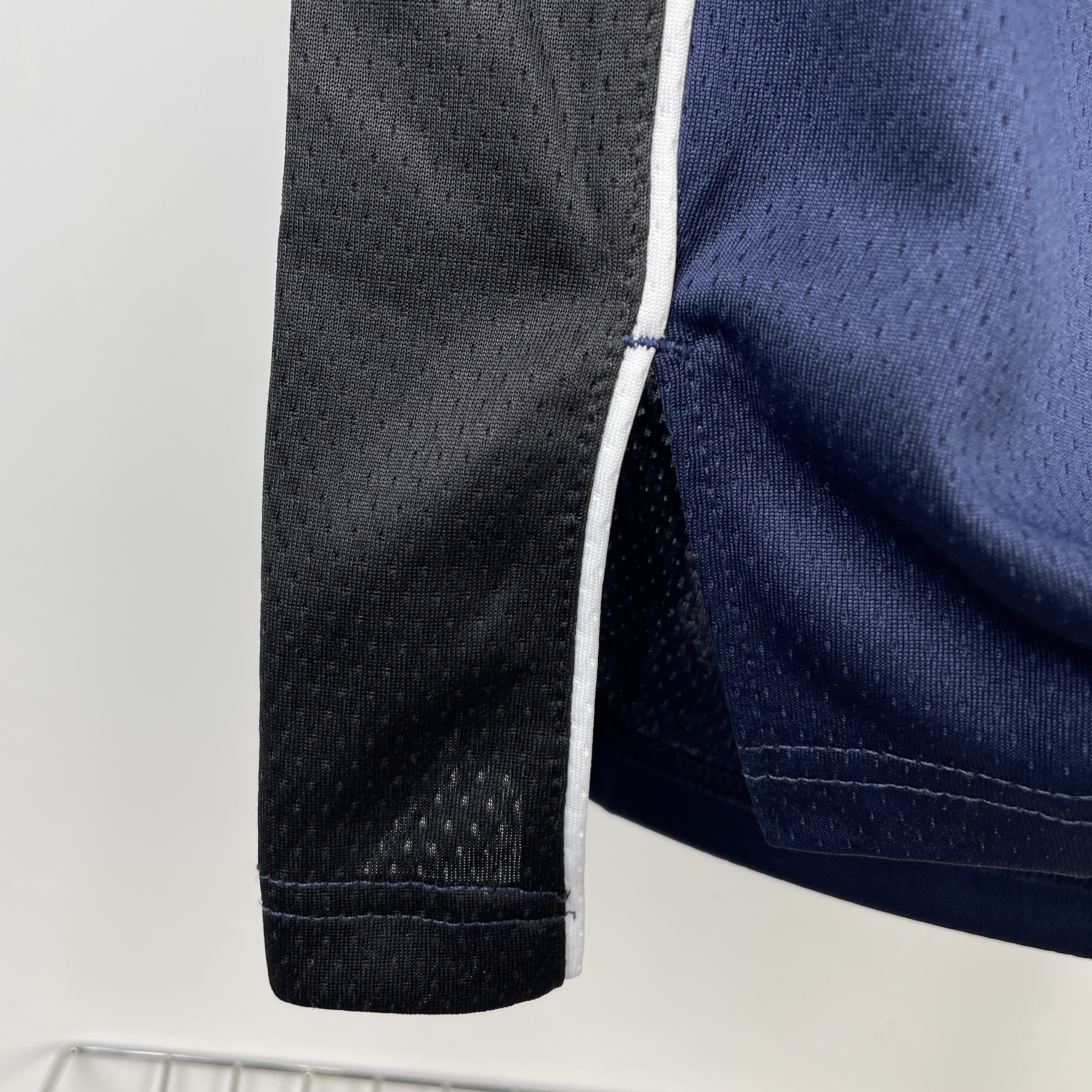 23 Season Mavericks  Flyer Limited Edition No.11 Irving