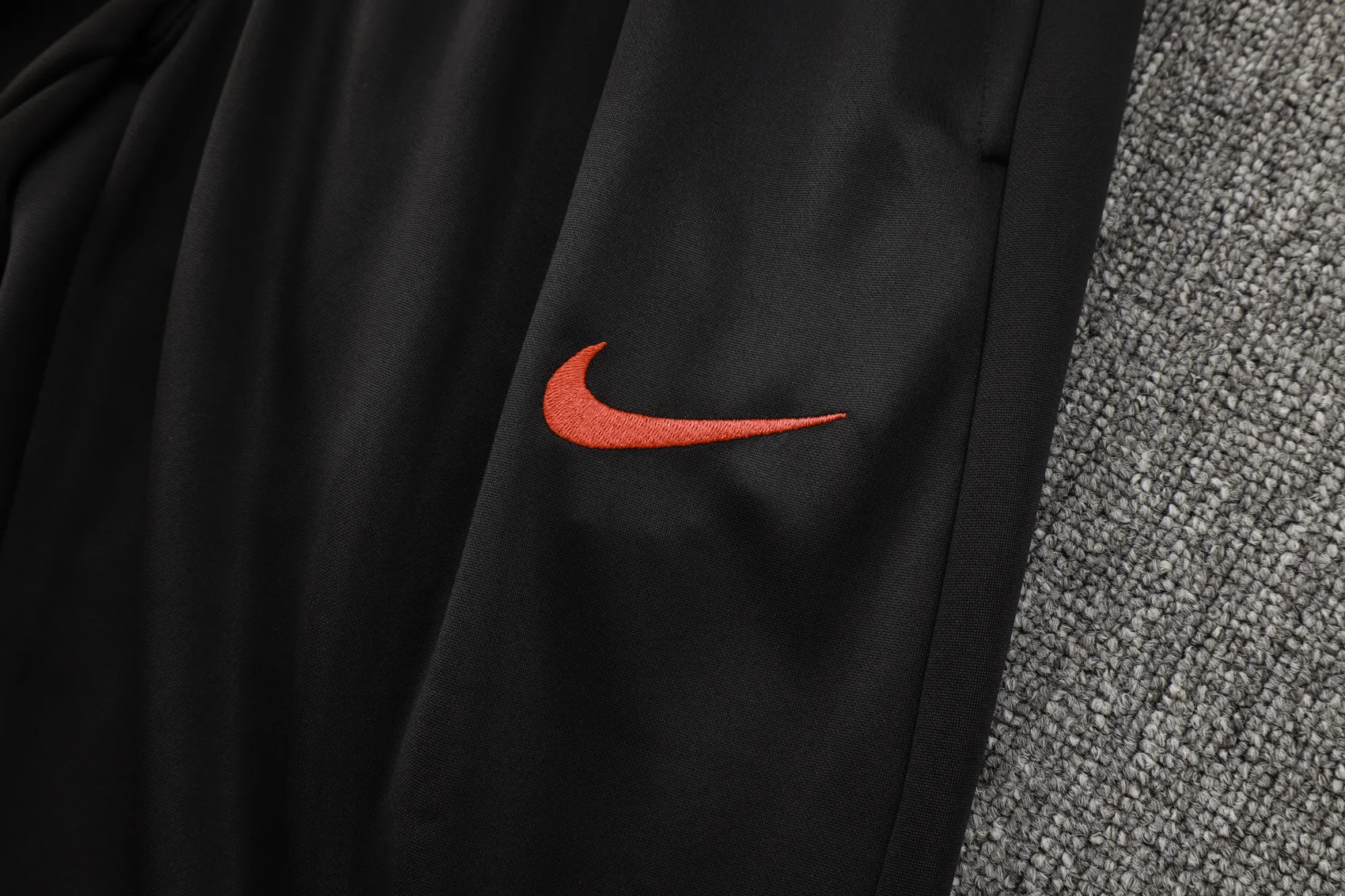 Adult/ Kids Barcelona 2425 half zipper Training Suit B954