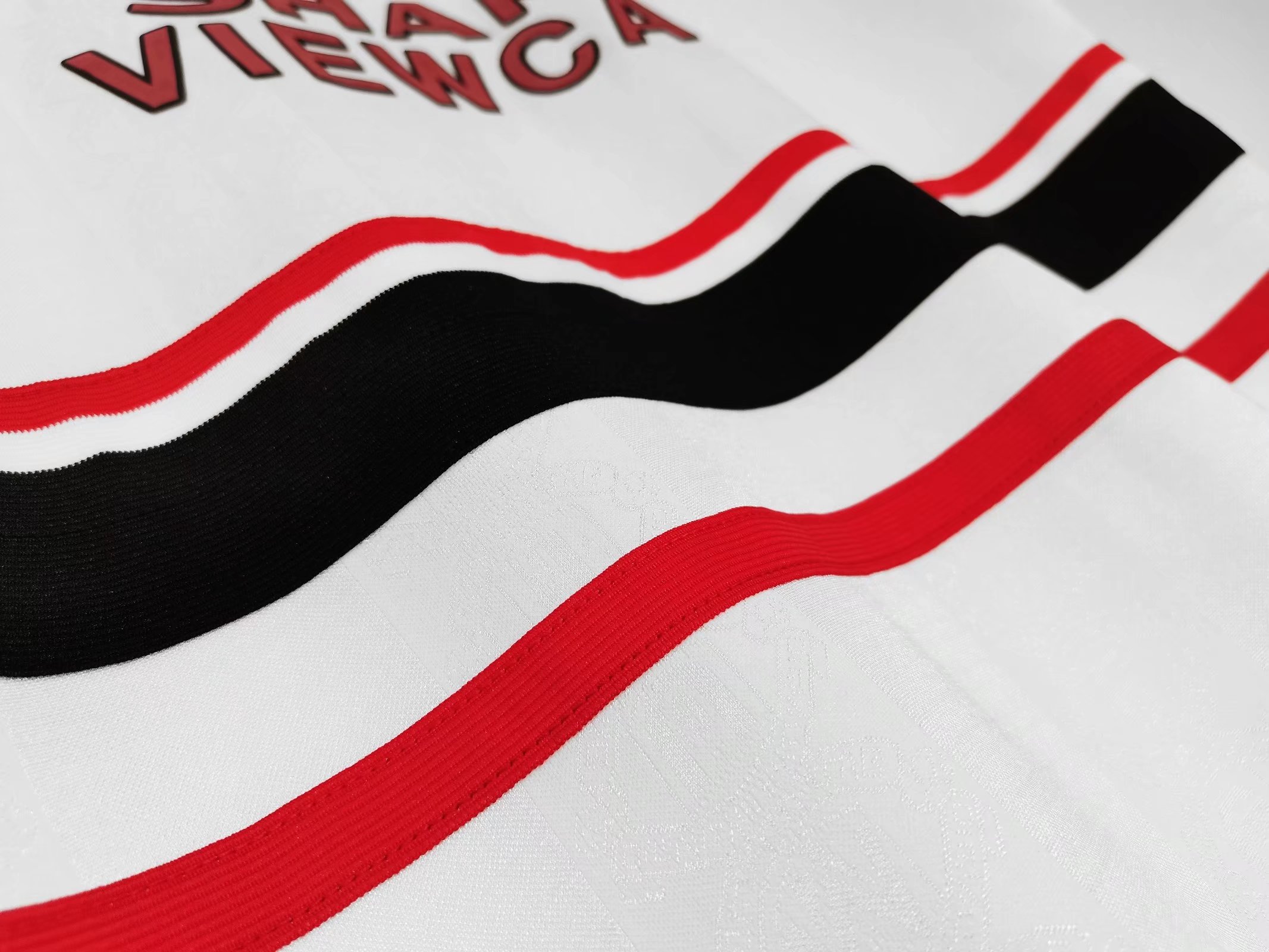 Retro Manchester United 97/99 Away -Branco