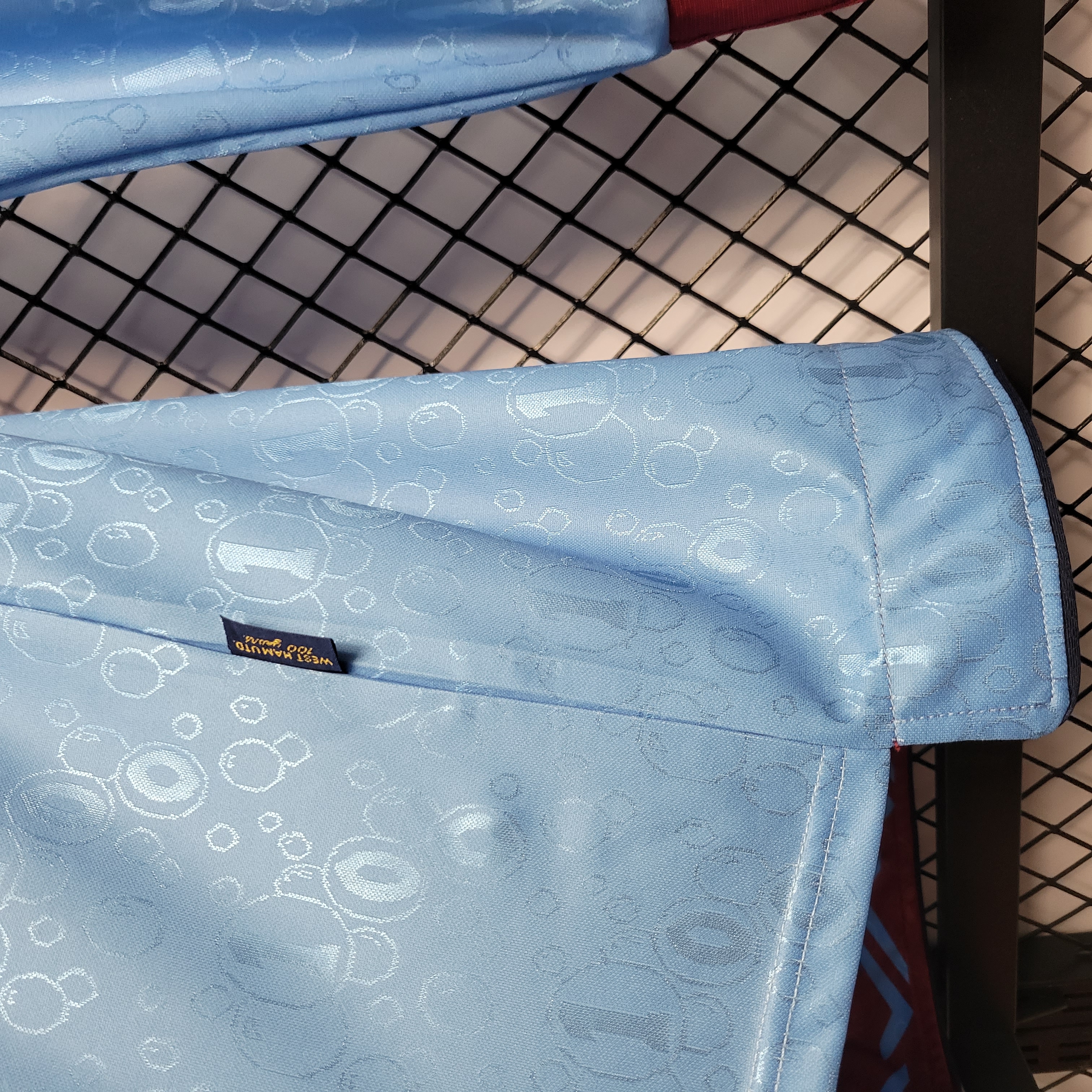 Retro  1995-97 West Ham Long Sleeves Away