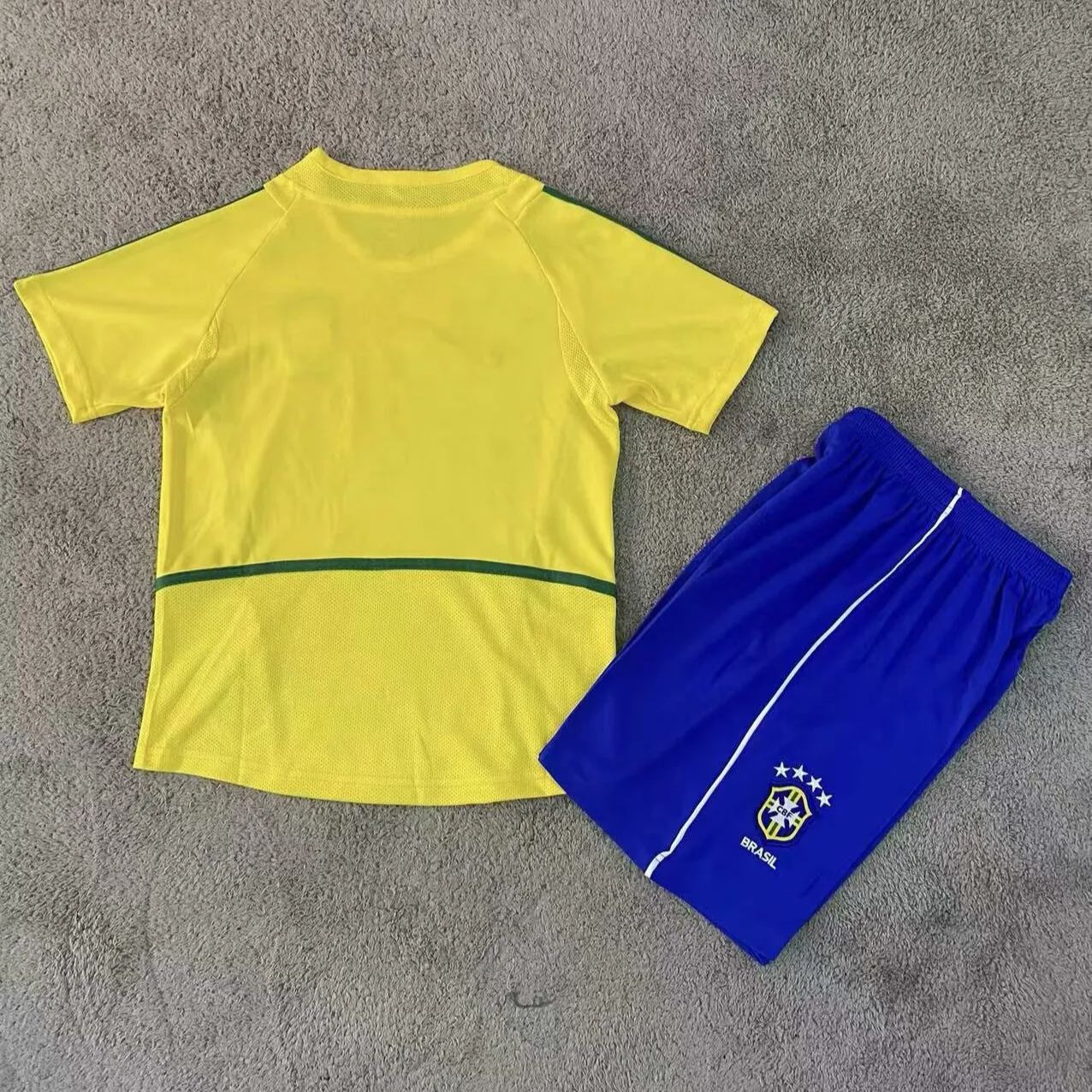 Kids Kiy Retro 2002 Brazil home 16-28