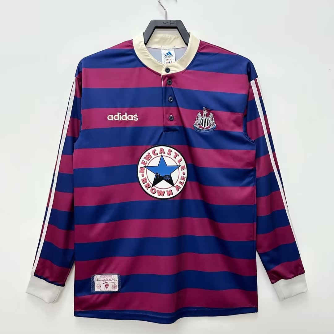 Retro Newcastle 1995/97 Away Long Sleeves