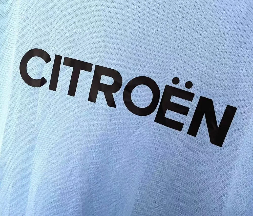 Retro Celta de Vigo 2003/04 home kit