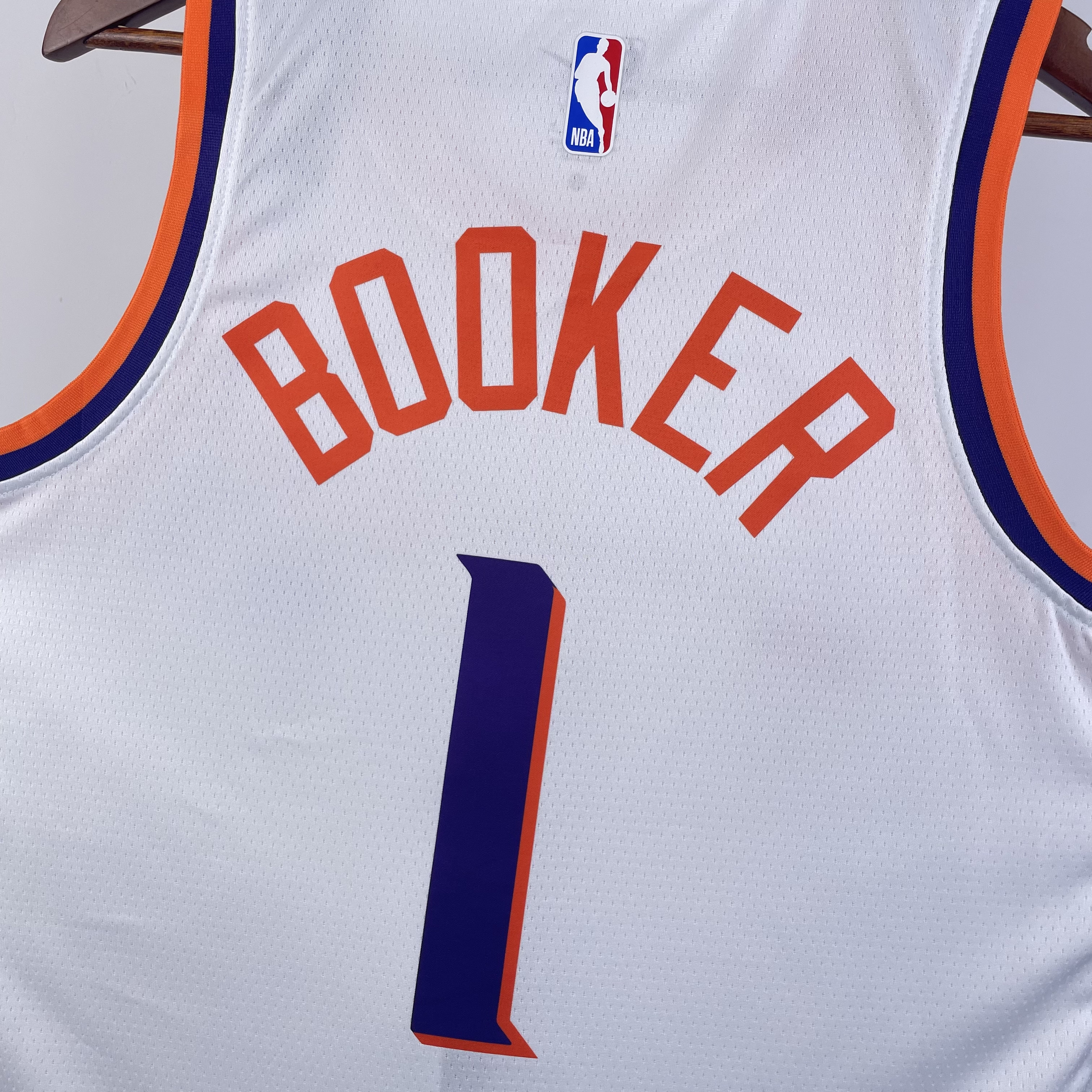 24 SEASON Phoenix Suns Home No.1 Booker