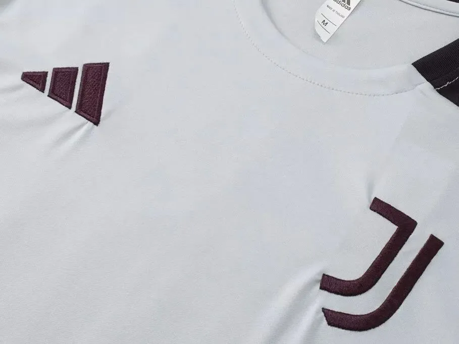 Juventus Short Sleeves Training Suit D1284