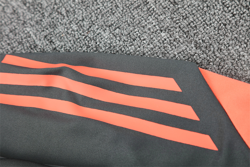 Adult/ Kids Bayern Half Zipper Training Suit 801