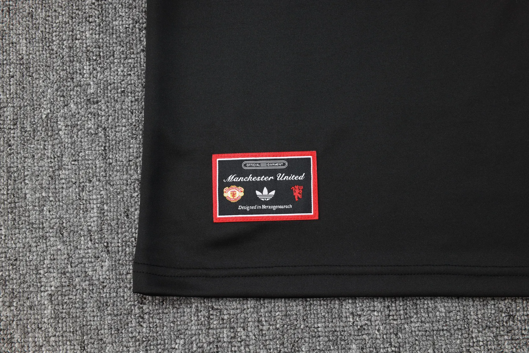 Adult/ Kids Manchester united 24/25 half zipper Training B2506