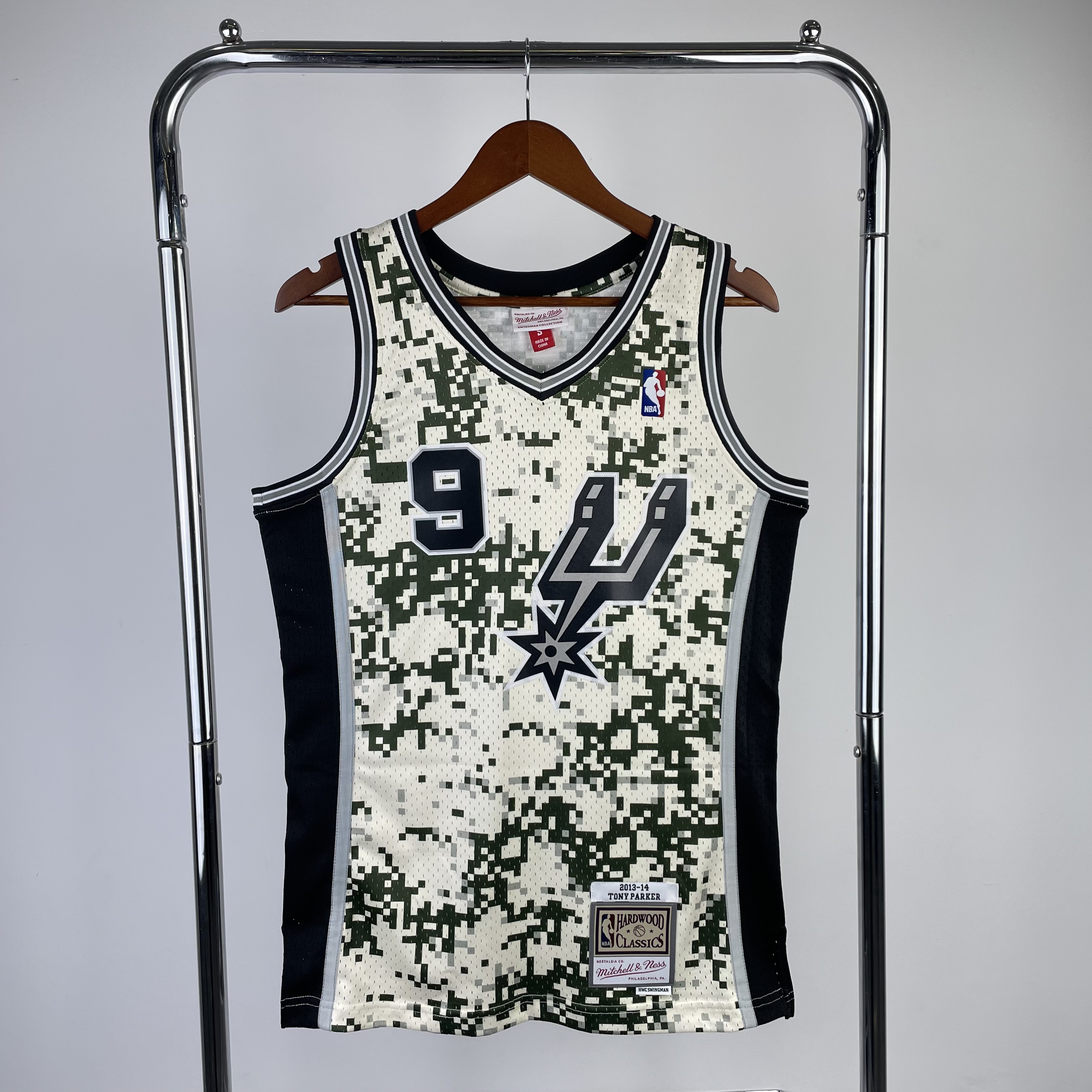 MN Heat Press Retro: San Antonio Spurs 13/14 Season #9