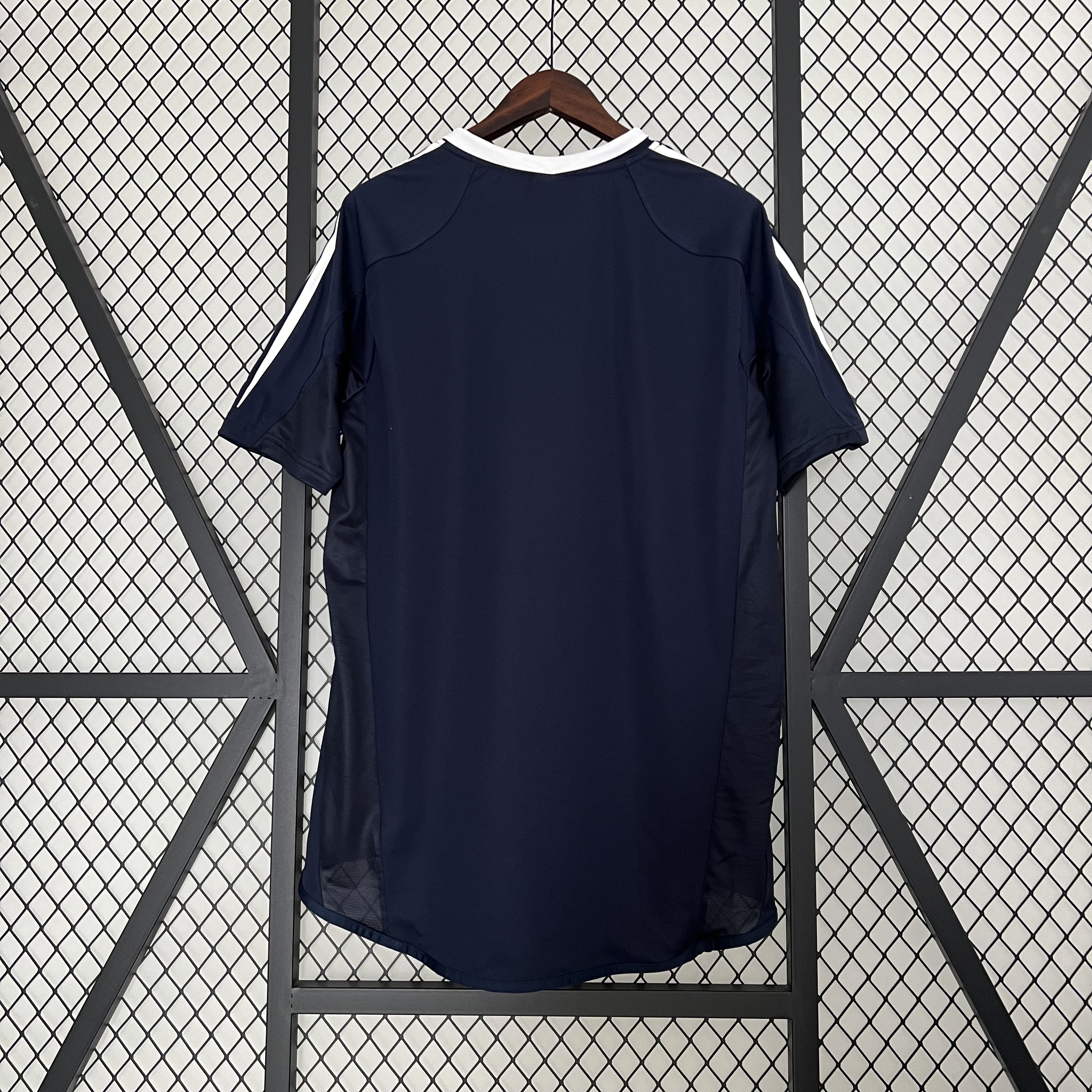 Retro Real Mαdrid 2004/05 Away S-XXL