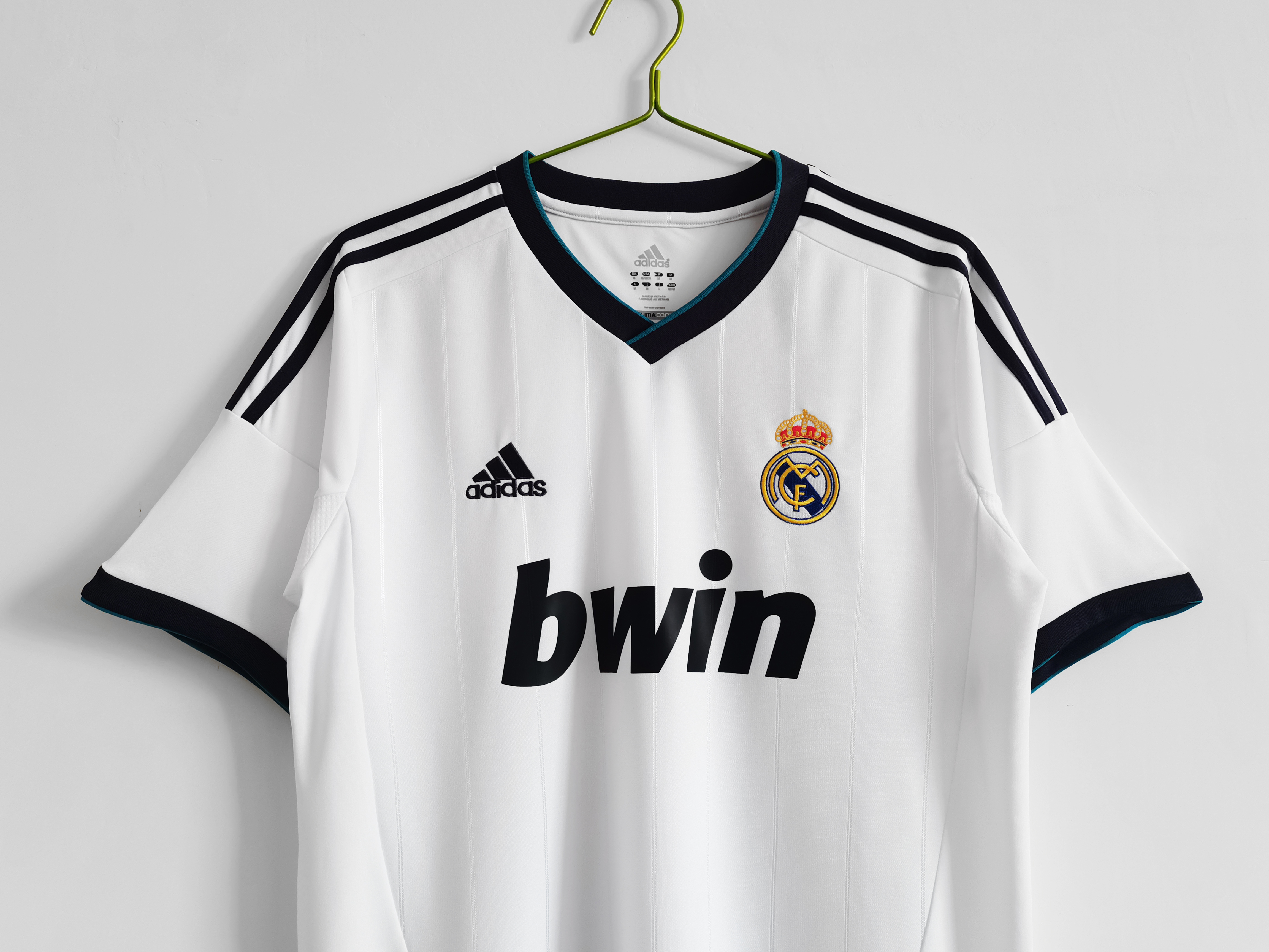 Retro  Real Mαdrid 12/13 Home White