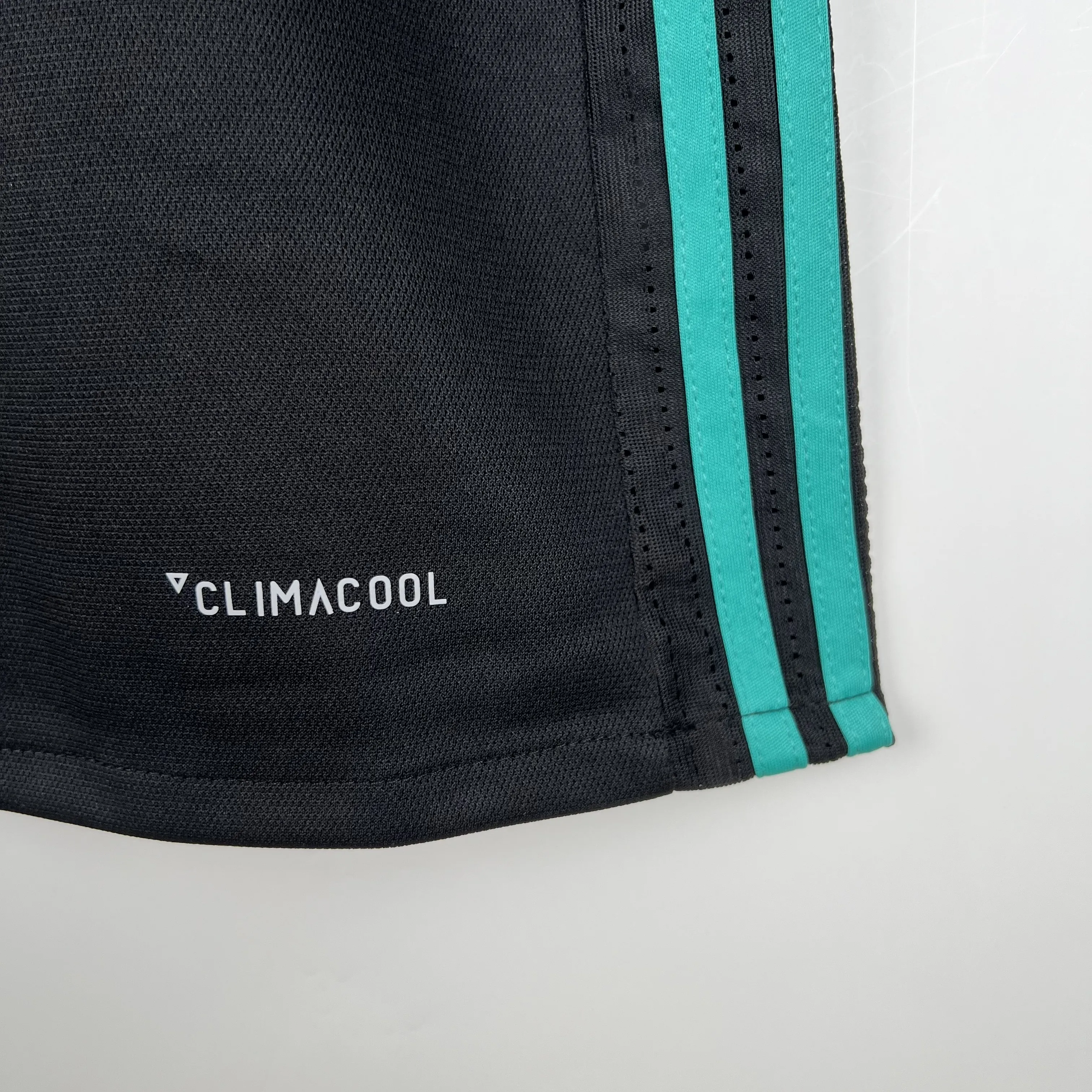 Retro  Real Mαdrid 17/18 Away Black