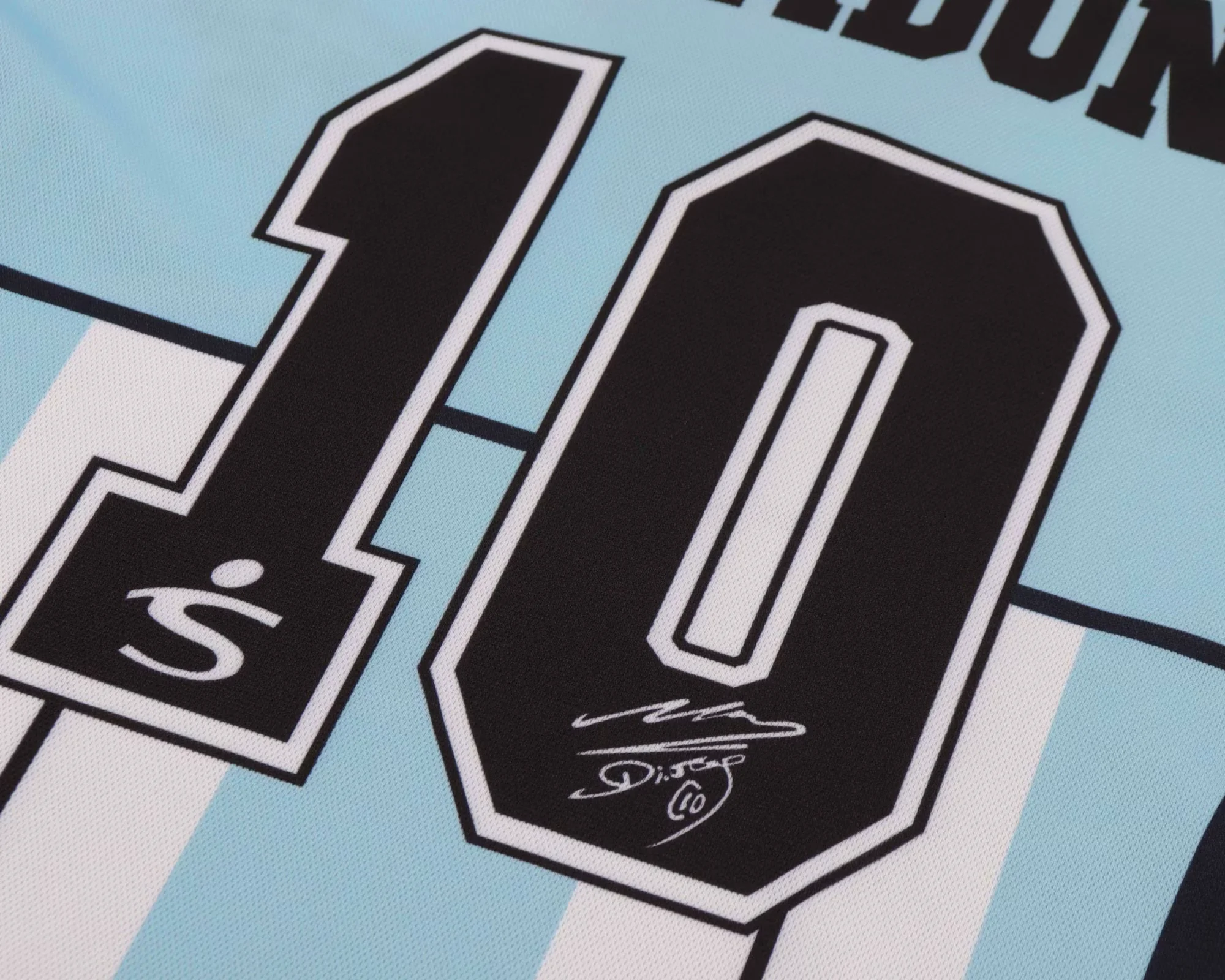 Kids Retro Kit Argentina 2001 Maradona Memorial Edition