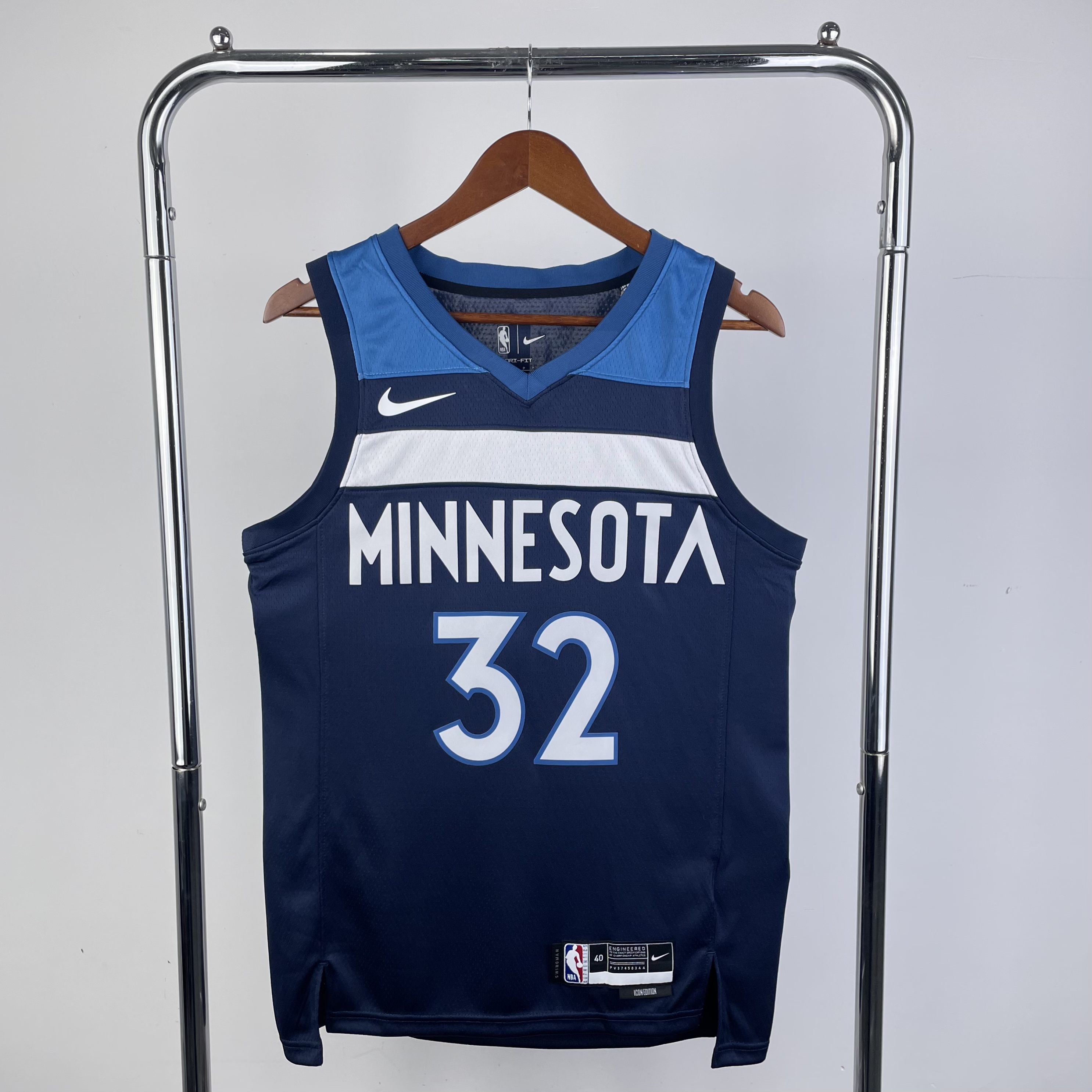 23 SEASON MINNESOTA TIMBERWOLVES AWAY  NO.32 TOWNS