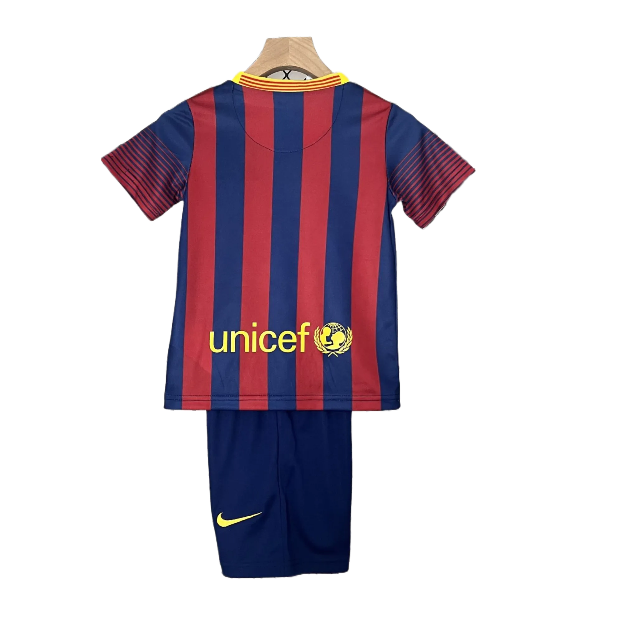 Kids Retro 2013/14 Barcelona Home  16-28