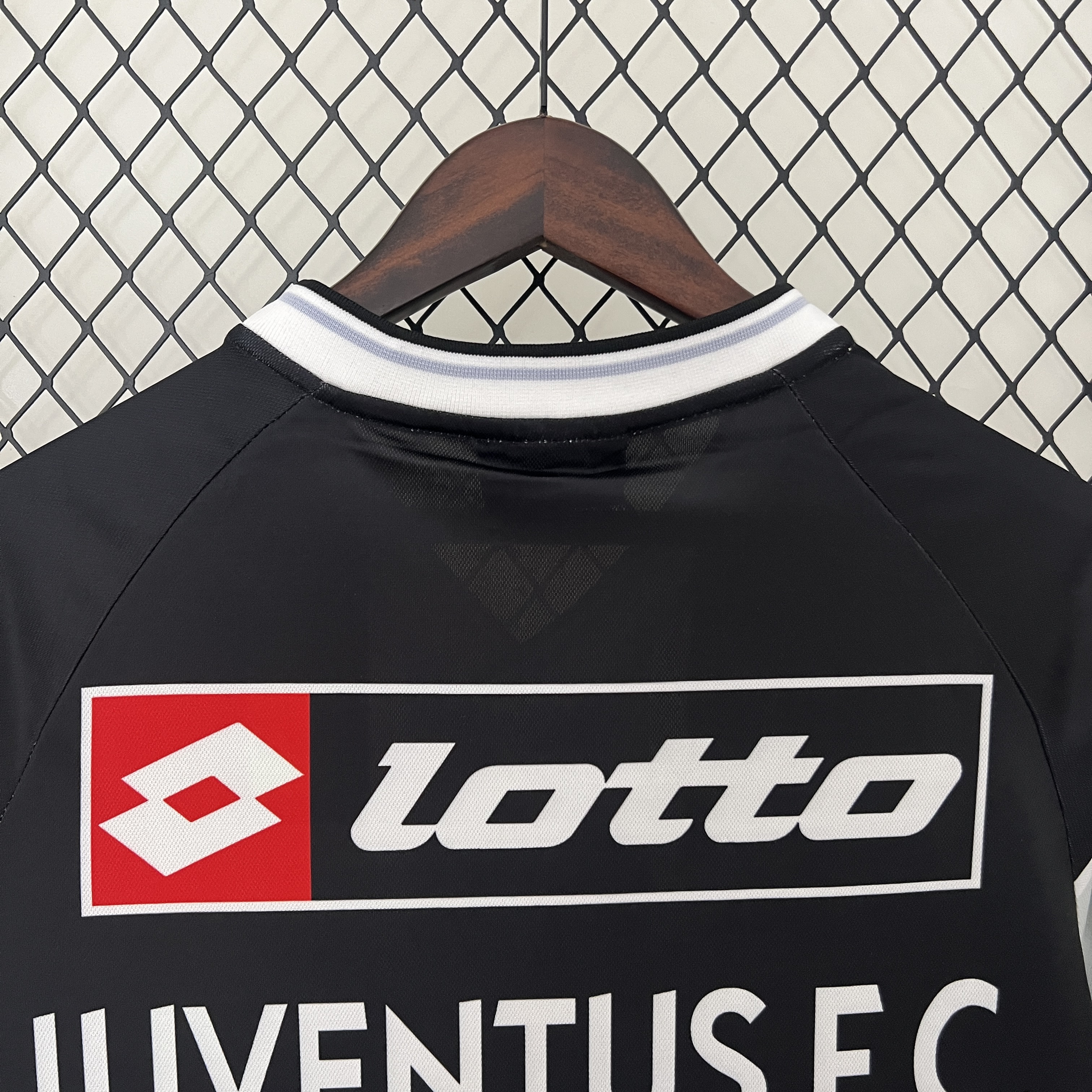 Retro  Juventus 00/01 Black