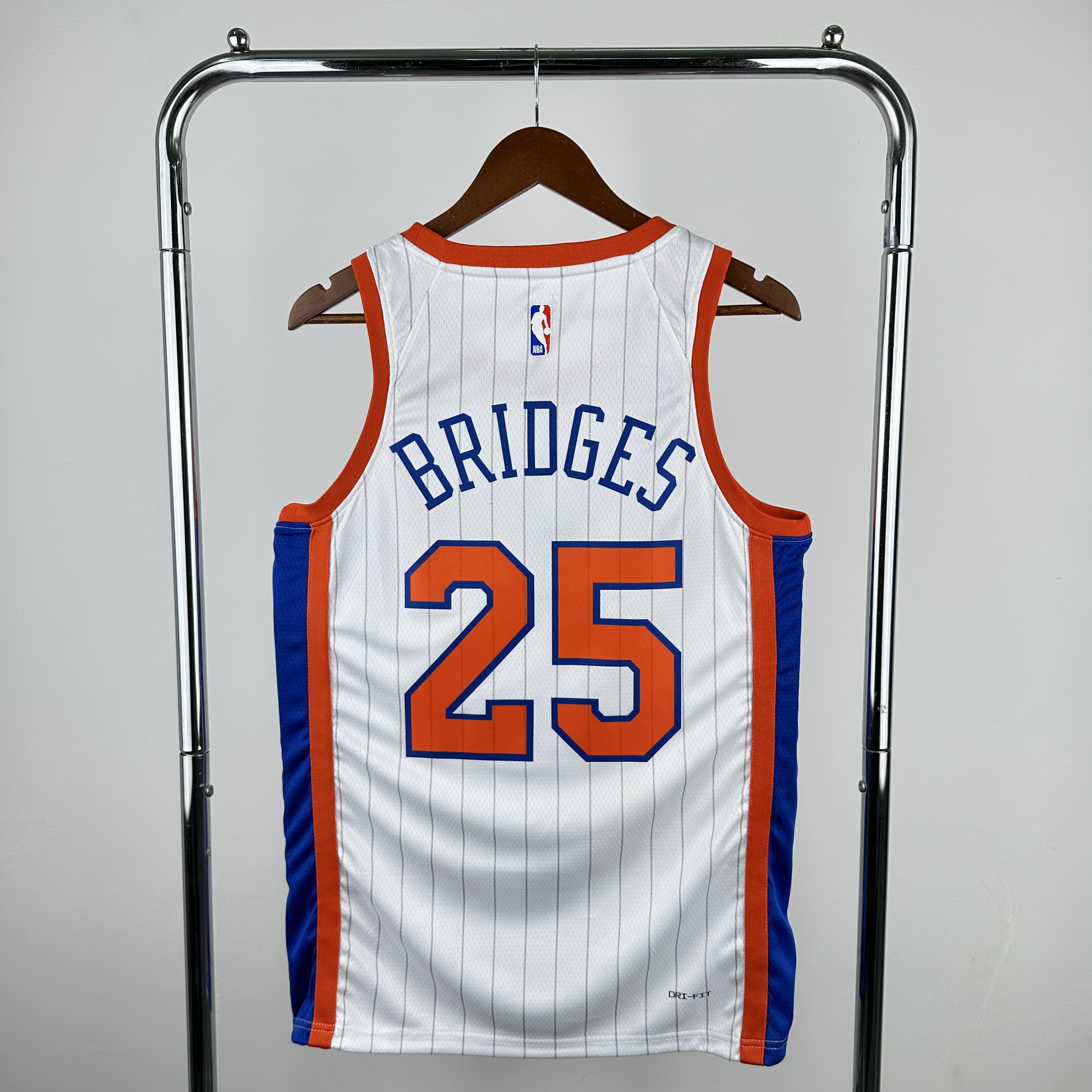 25 season New York Knicks City Edition  No.25