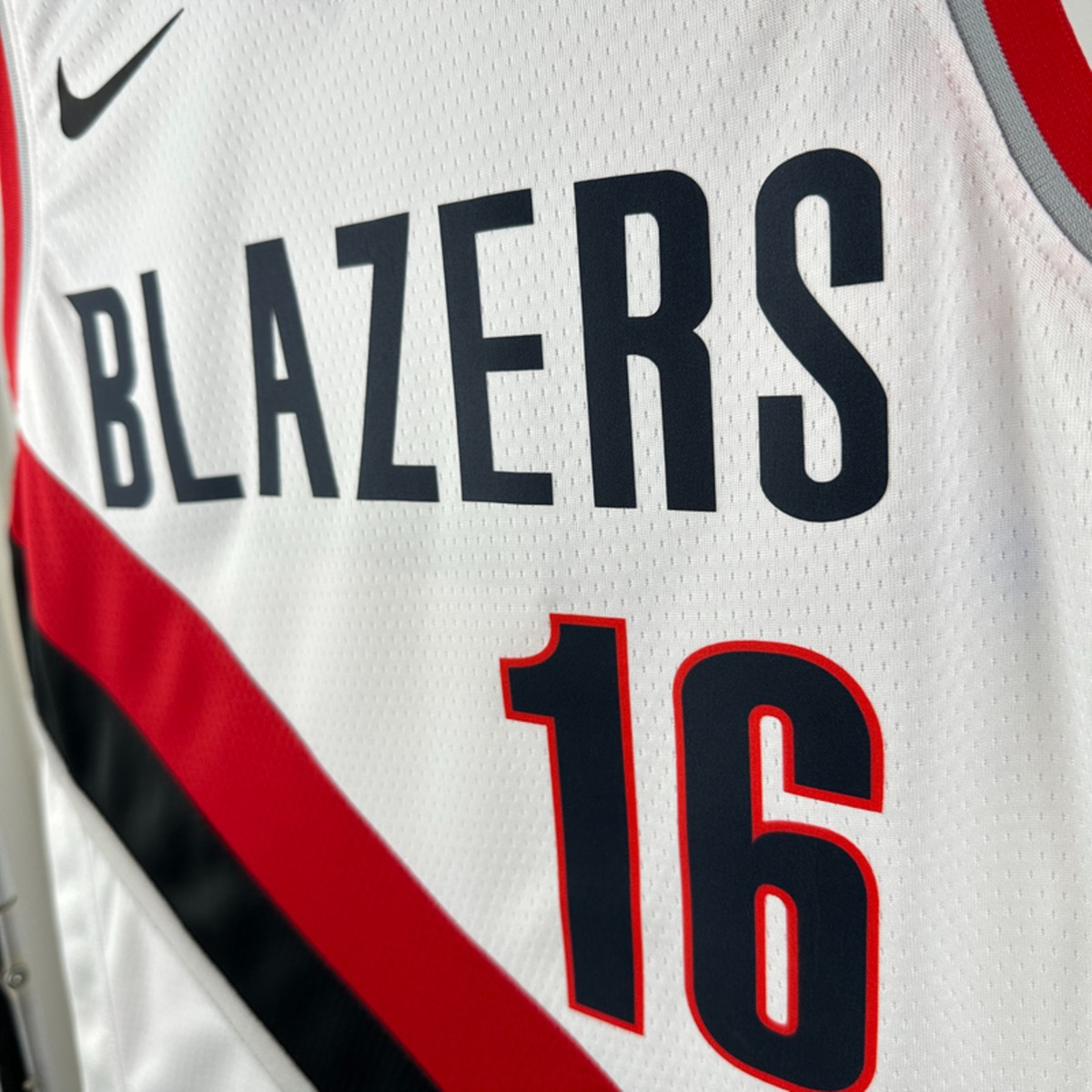 23 Season Portland Trail Blazers White No.16