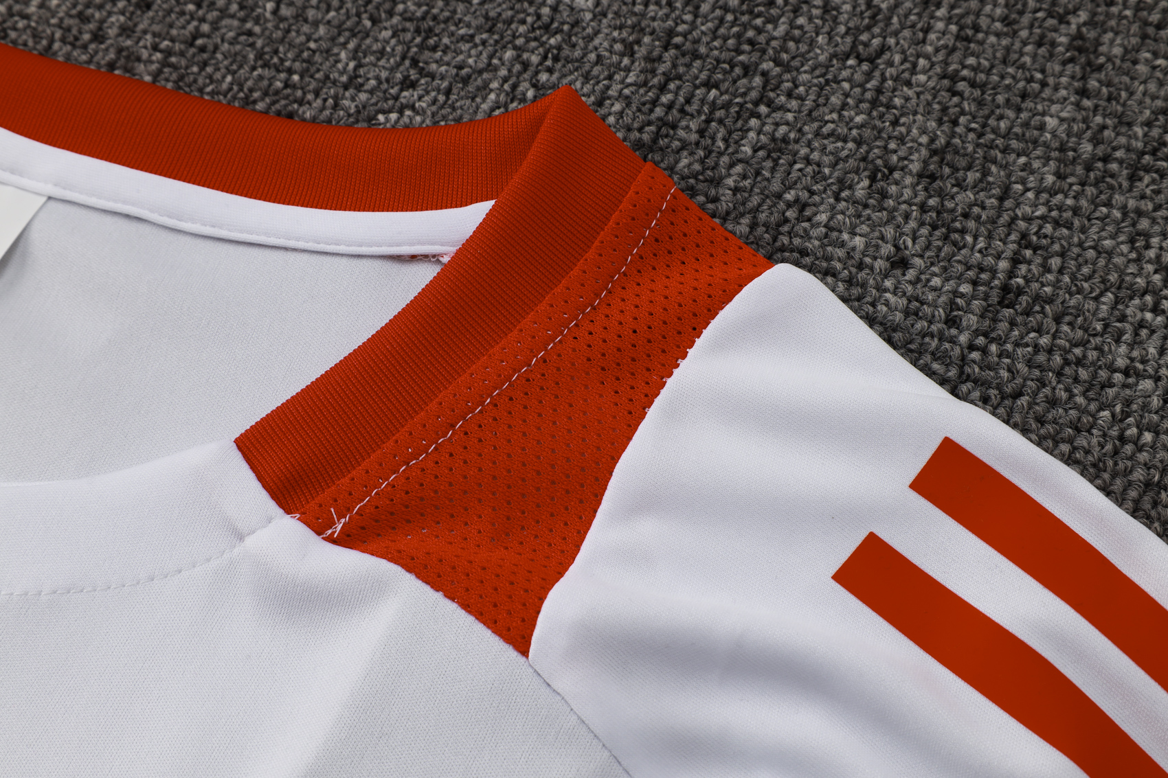 SC Internacional Short Sleeves training suit D1270