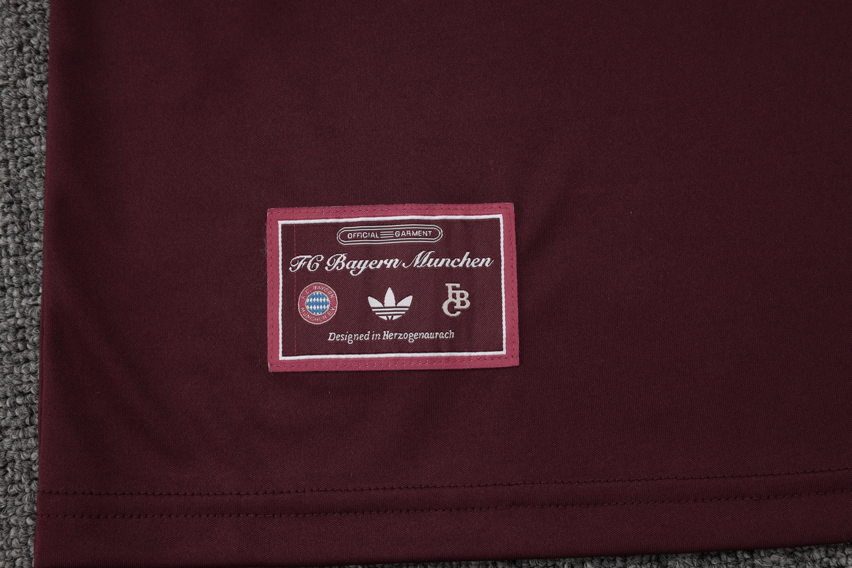 Bayern München Sleeveless training suit D2526