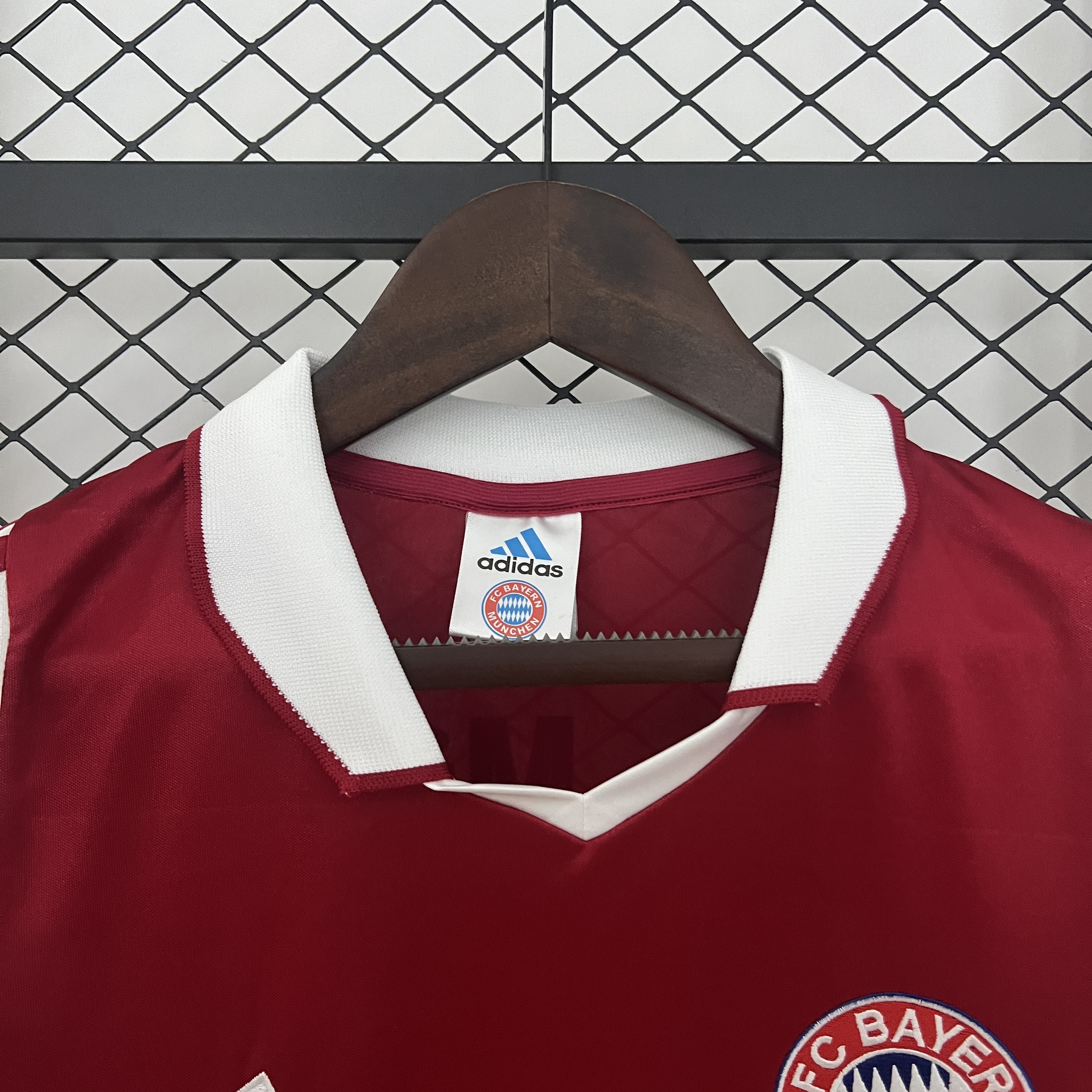 Retro Bayern Munich 03/04 Home S-XXL