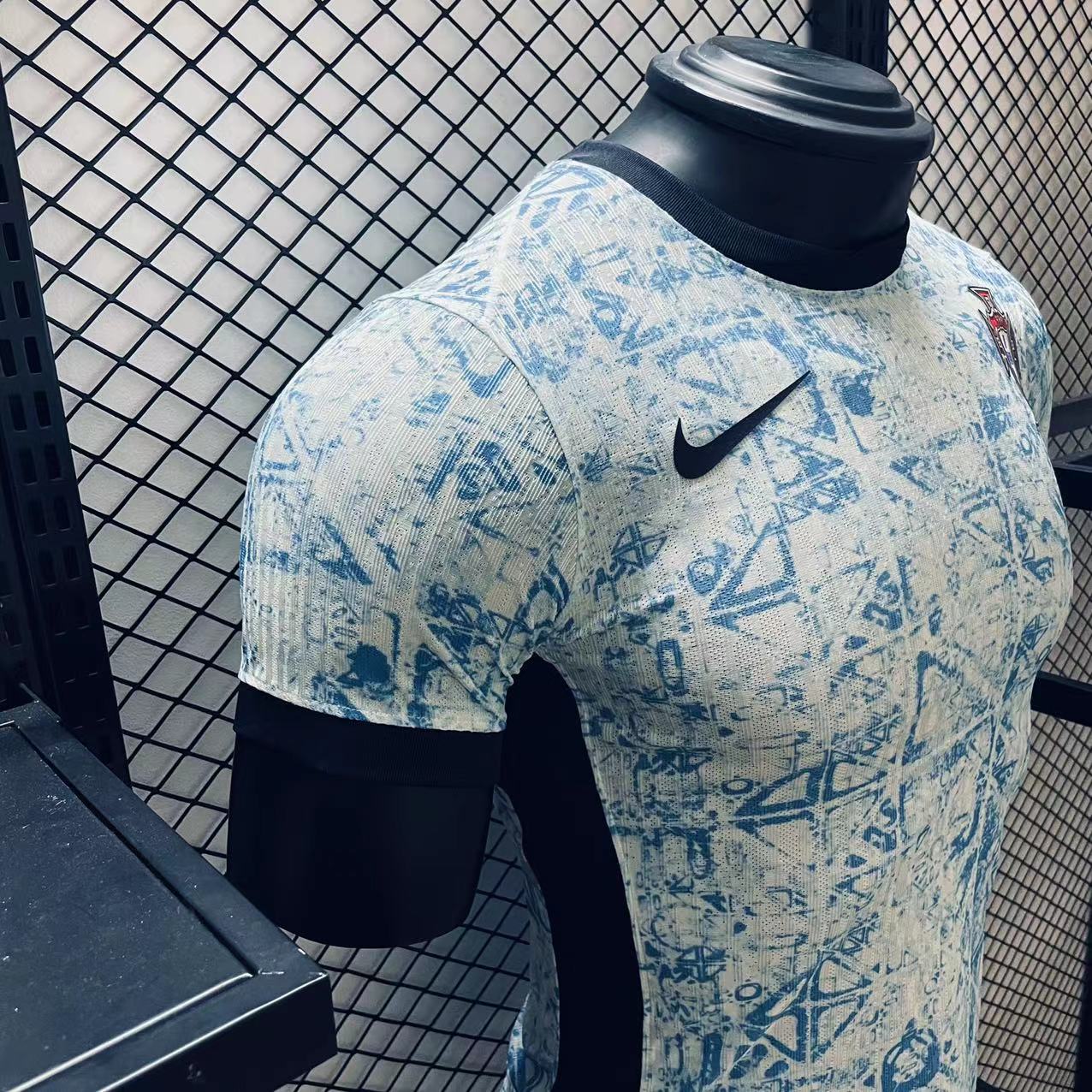 Player Version  Portugal 24/25 Away