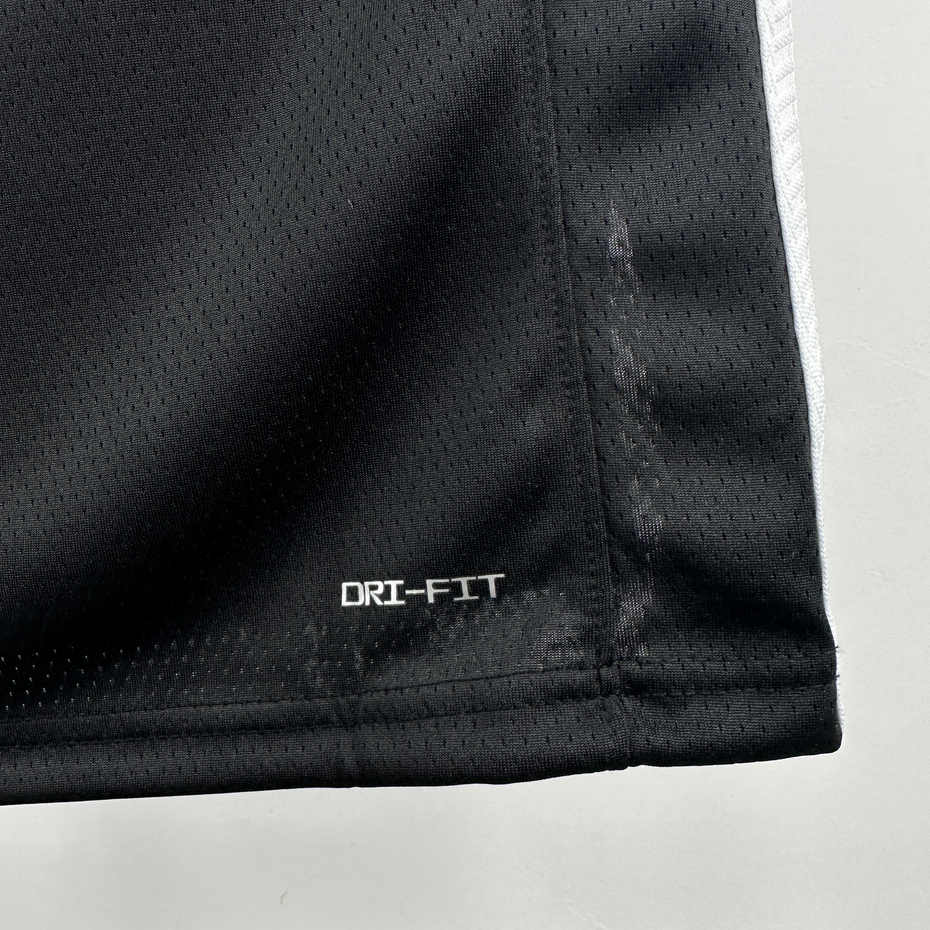 23 Season Brooklyn Nets Black  No. 8 CUI