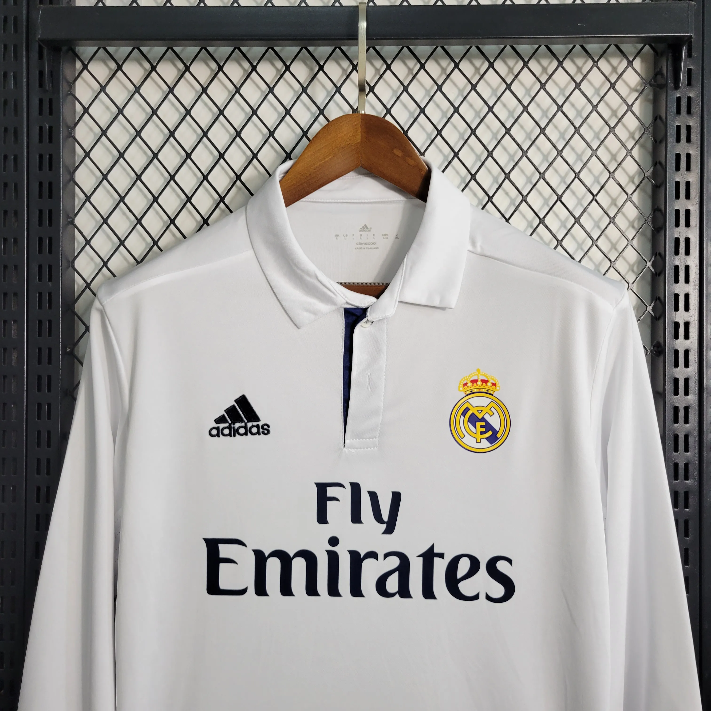 Retro  Real Mαdrid 16/17 Home White Long Sleeves