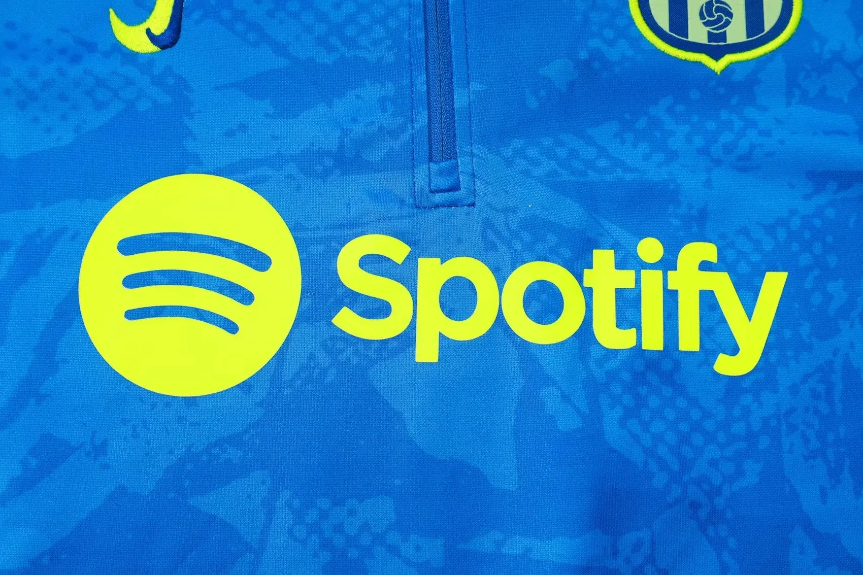 Barcelona Tracksuit S-XXL