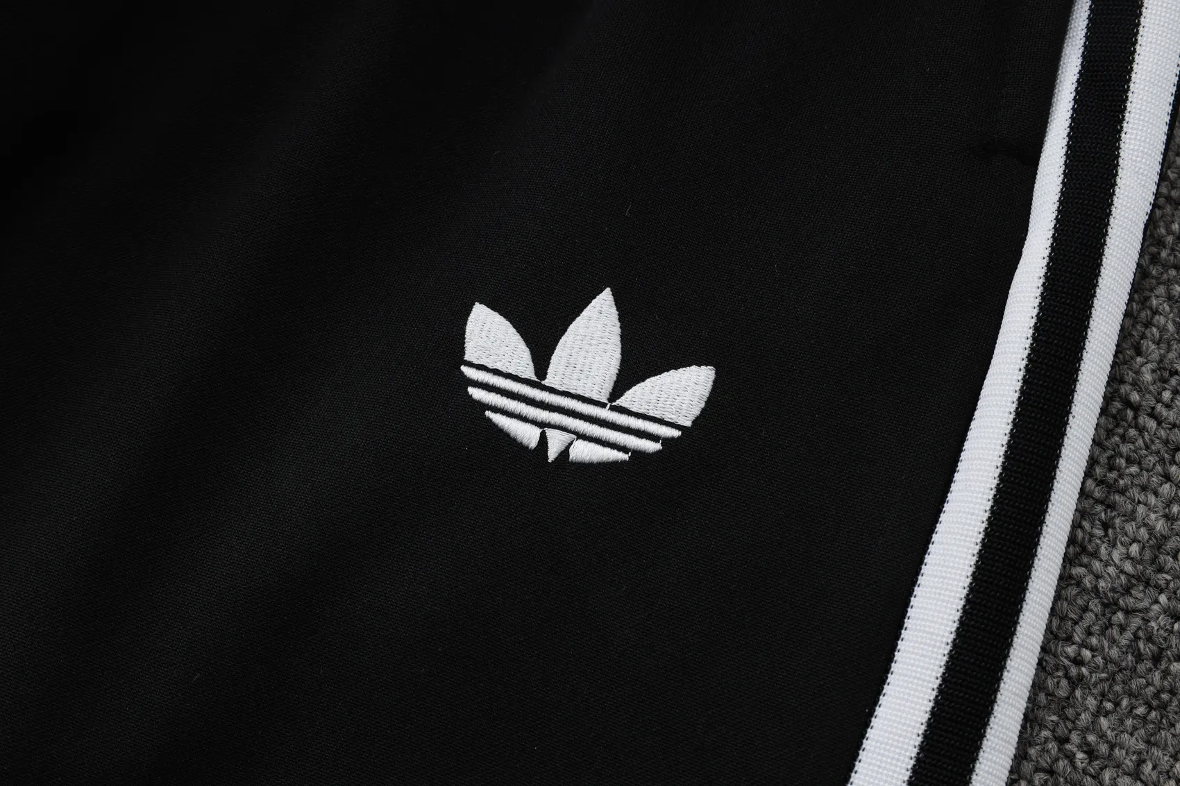 Adult/ Kids Manchester United 24/25 Full zipper training Suit A845