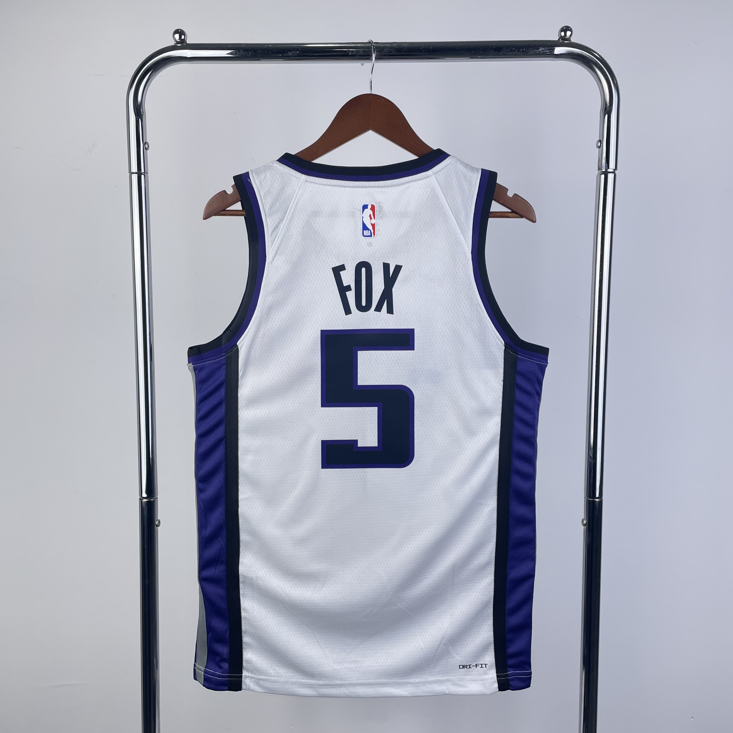 24 SEASON SACRAMENTO KINGS Home  #5 FOX