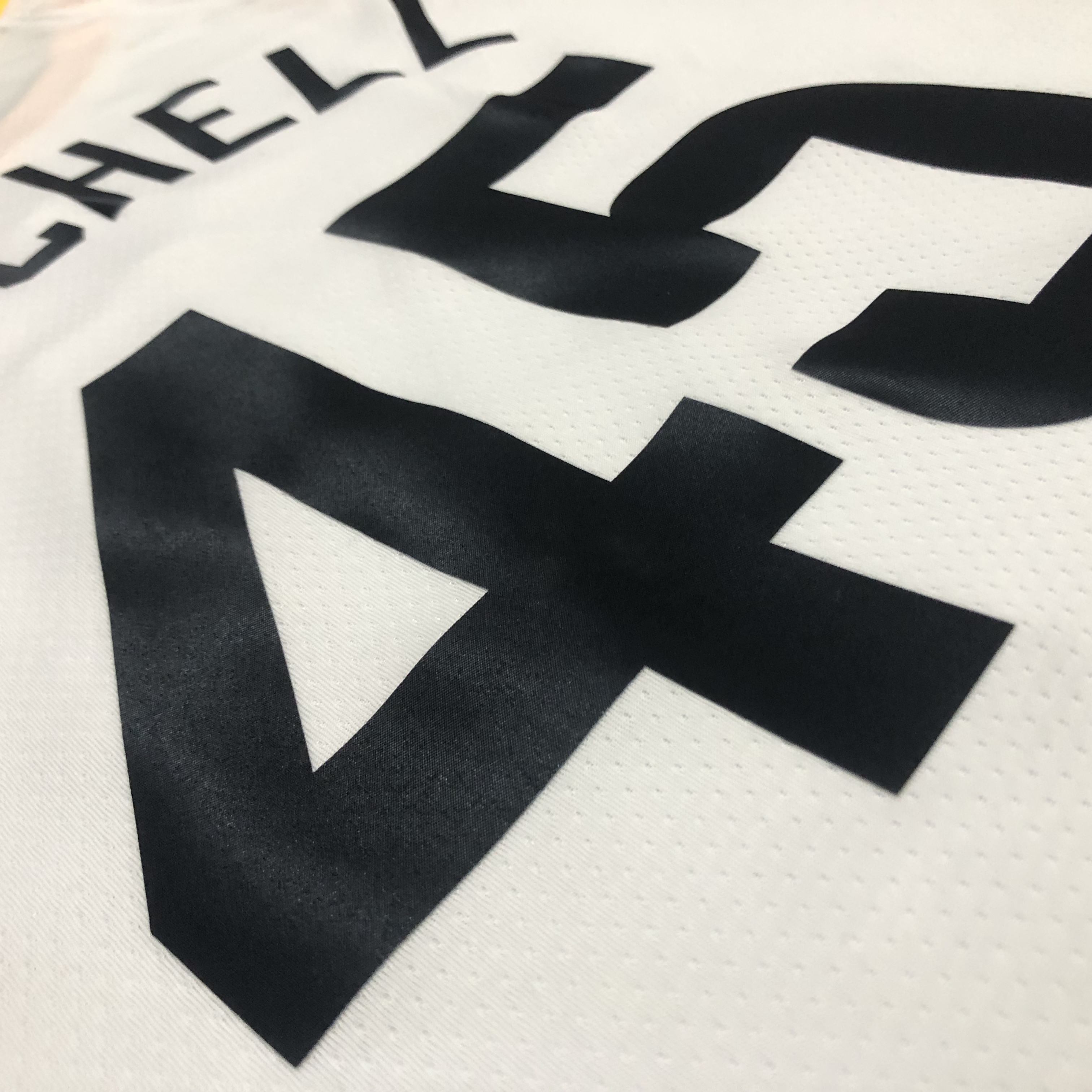 23 Season UTAH JAZZ Home White  No.45 Mitchell