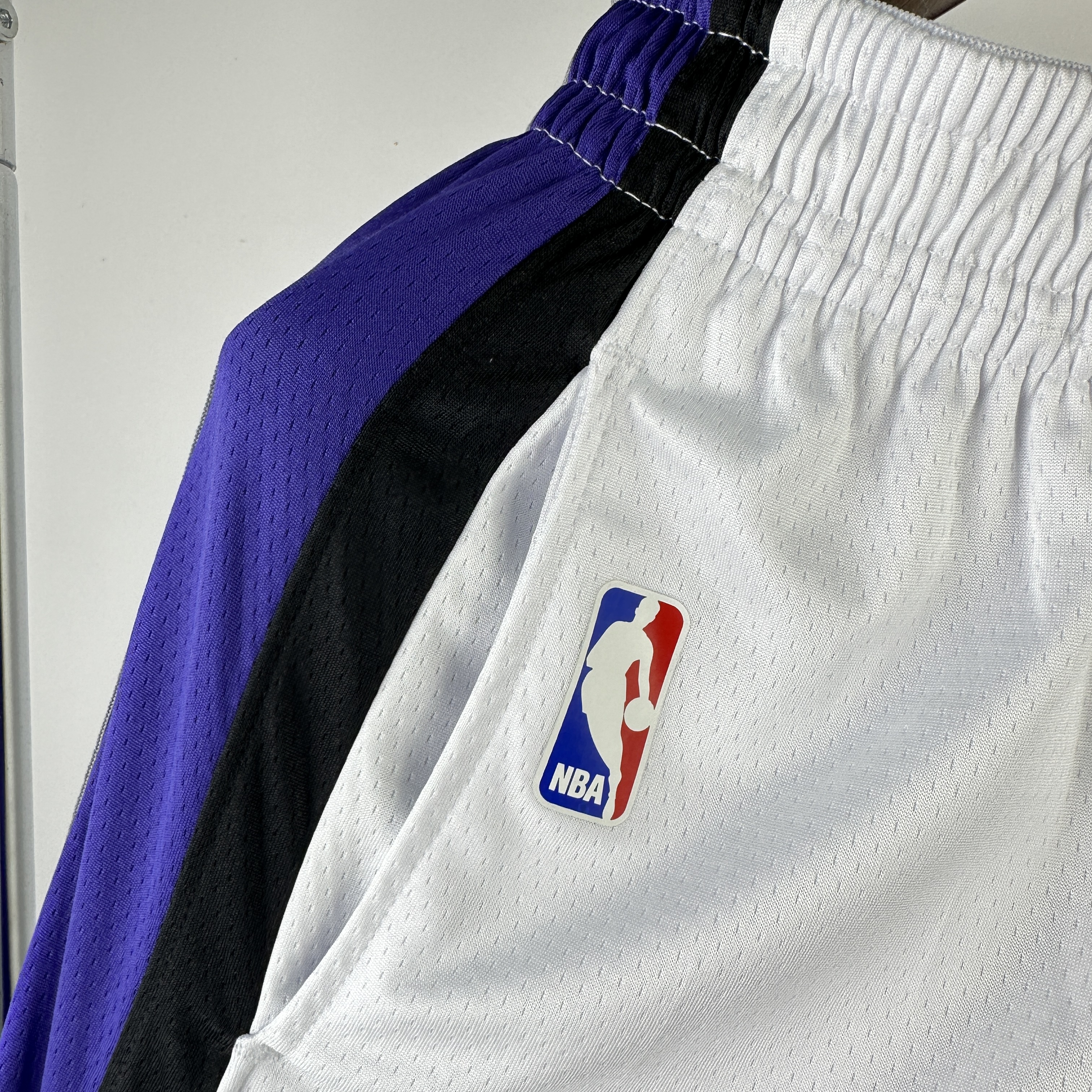 24 SEASON SACRAMENTO KINGS Home shorts
