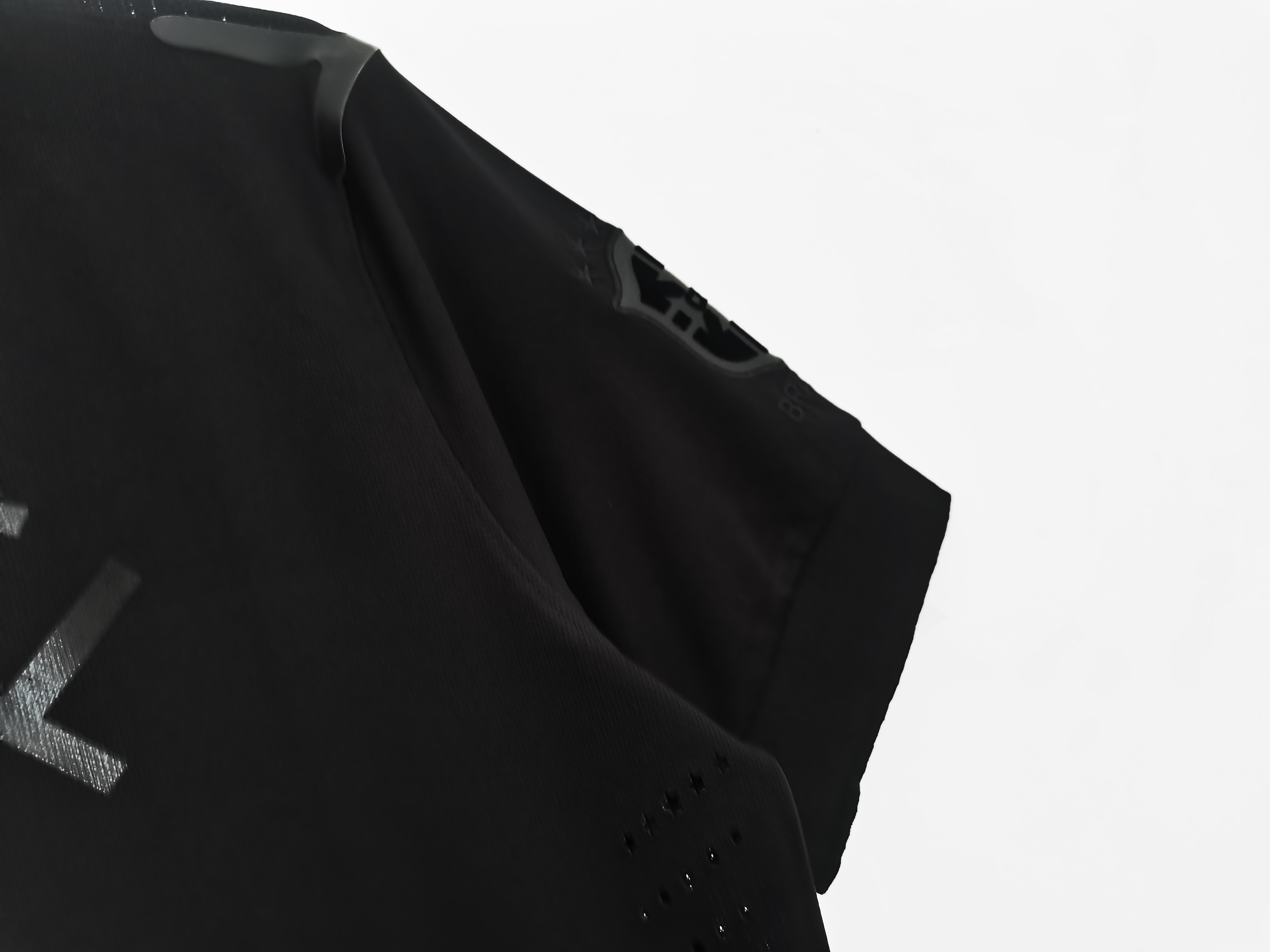 Retro Brazil 13/14 Black Kit S-XXL