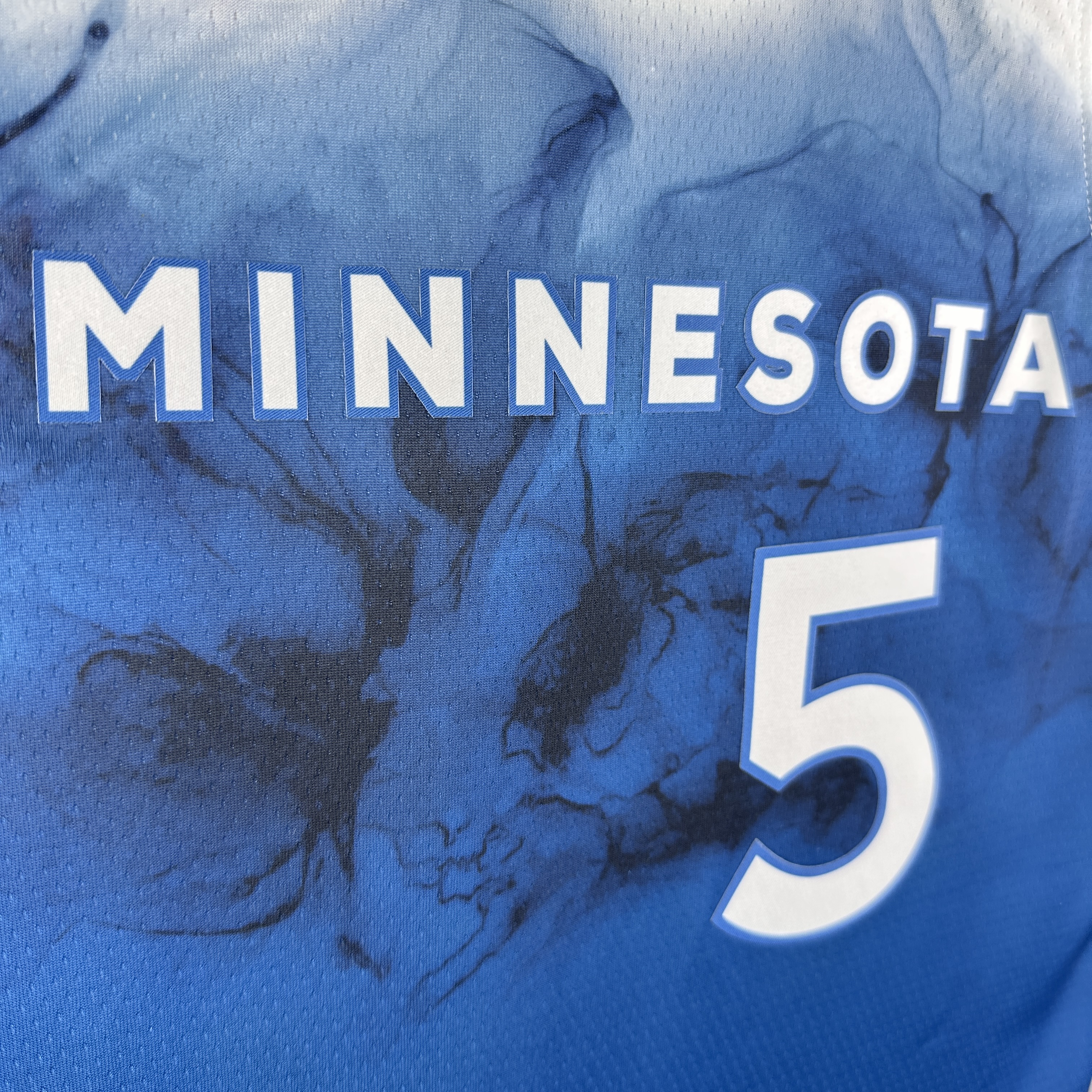 24 SEASON MINNESOTA TIMBERWOLVES CITY VERSION  NO.5 EDWARDS