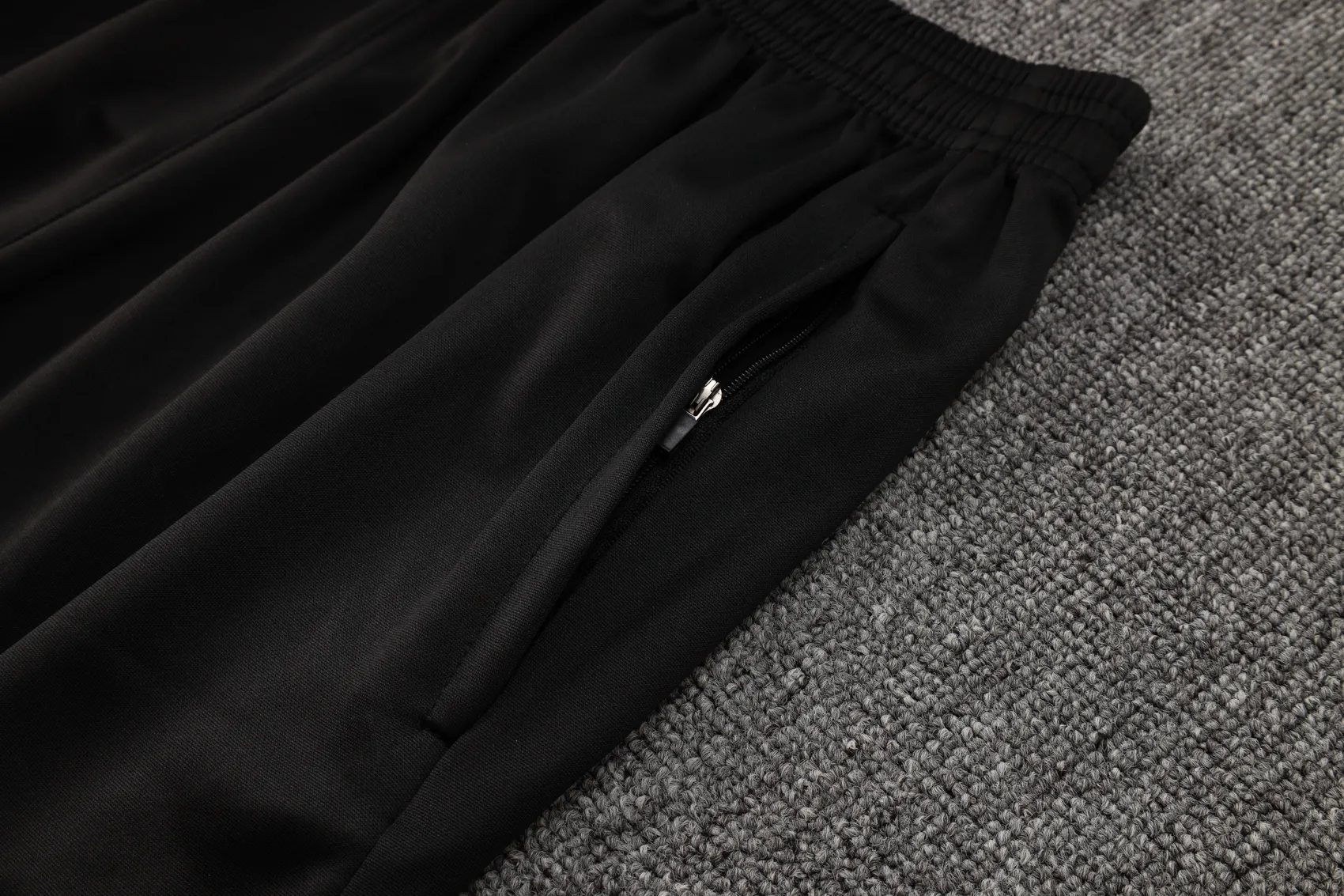 2425 Barcelona Sleevesless Training Suit D1221