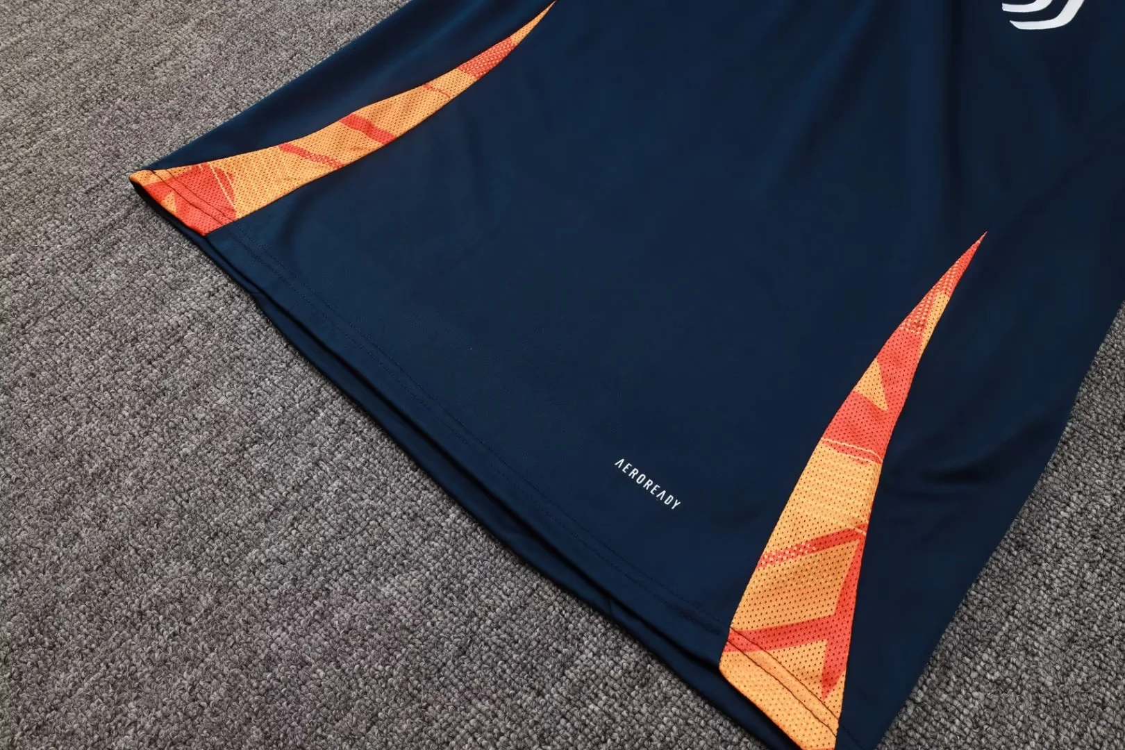 Juventus Training Suit S_XXL