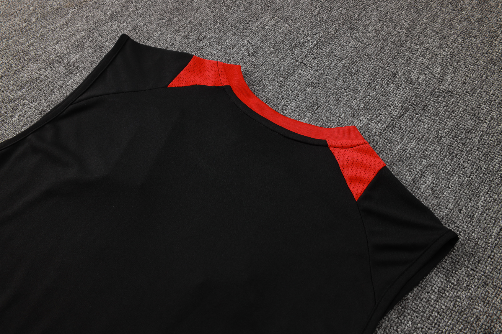 SC Internacional Sleeveless training suit D1257