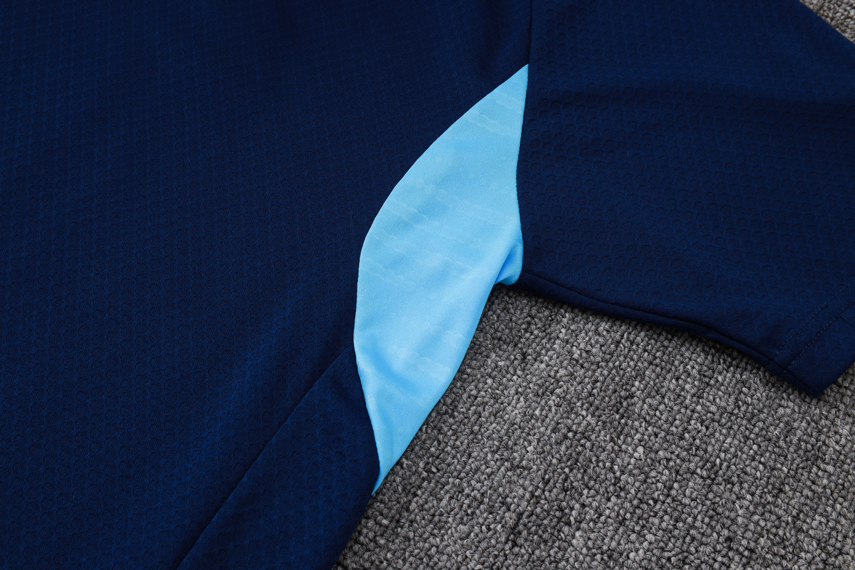 2526 Arsenαl  Polo  C2530