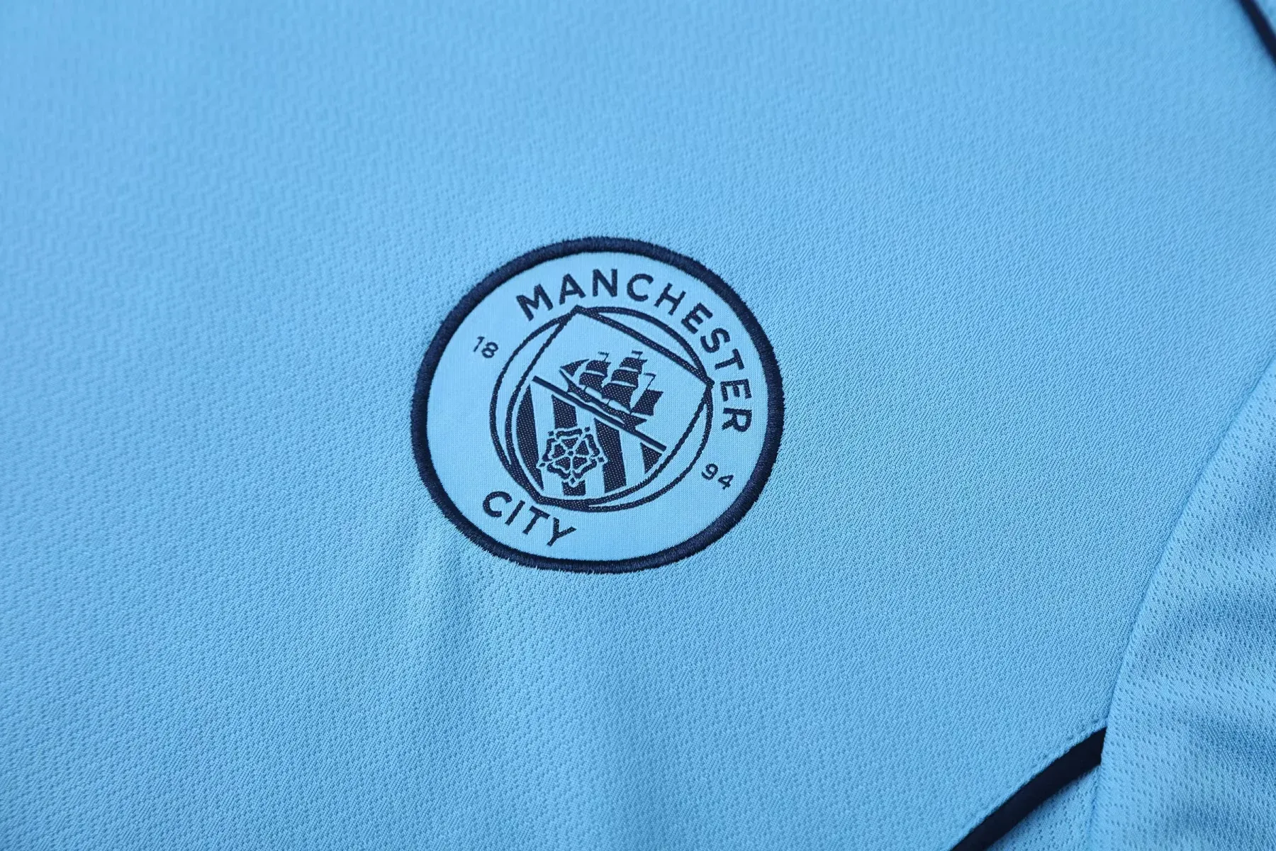 Manchester City 25/26 Short Sleeves Training suit