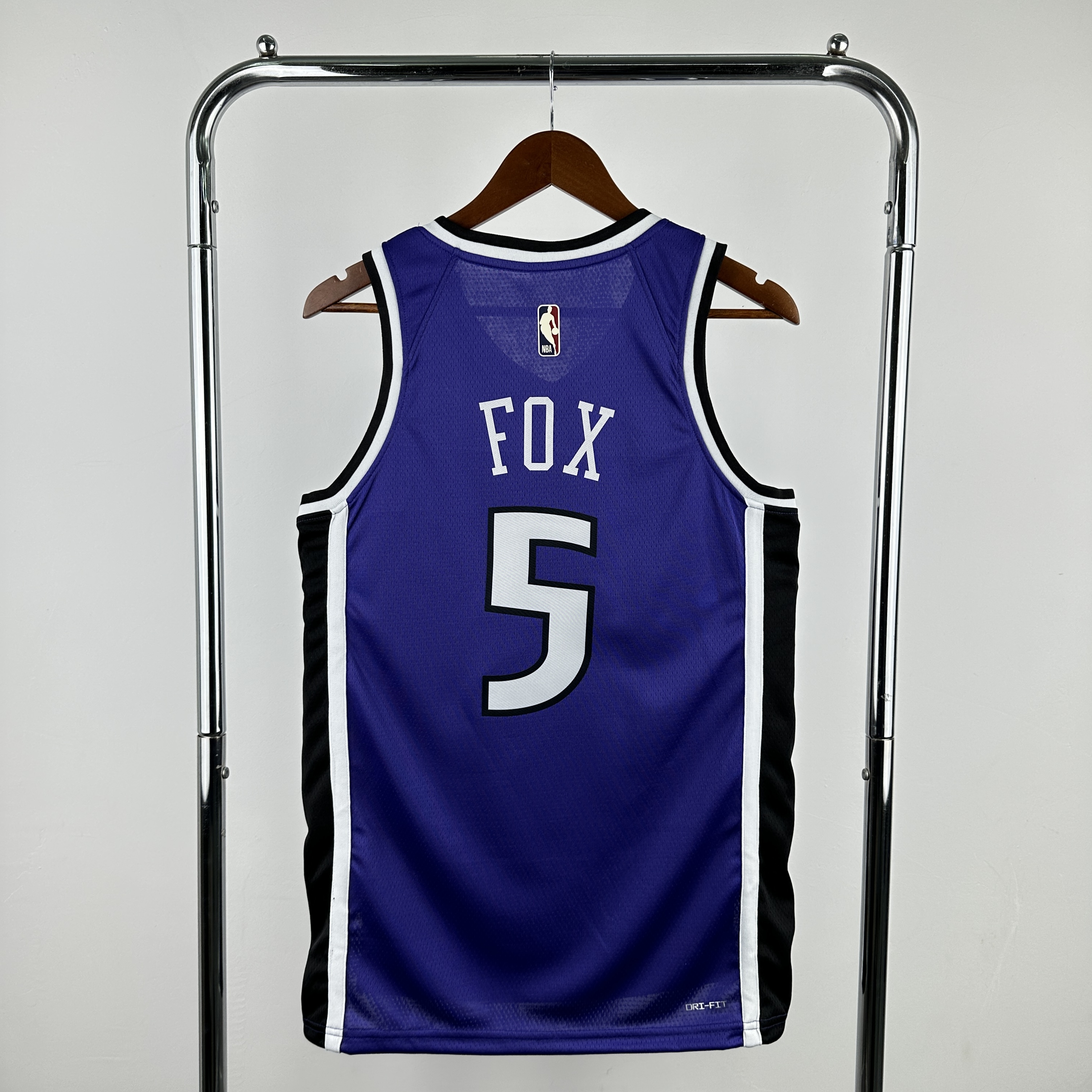 25 SEASON SACRAMENTO KINGS  #5 FOX