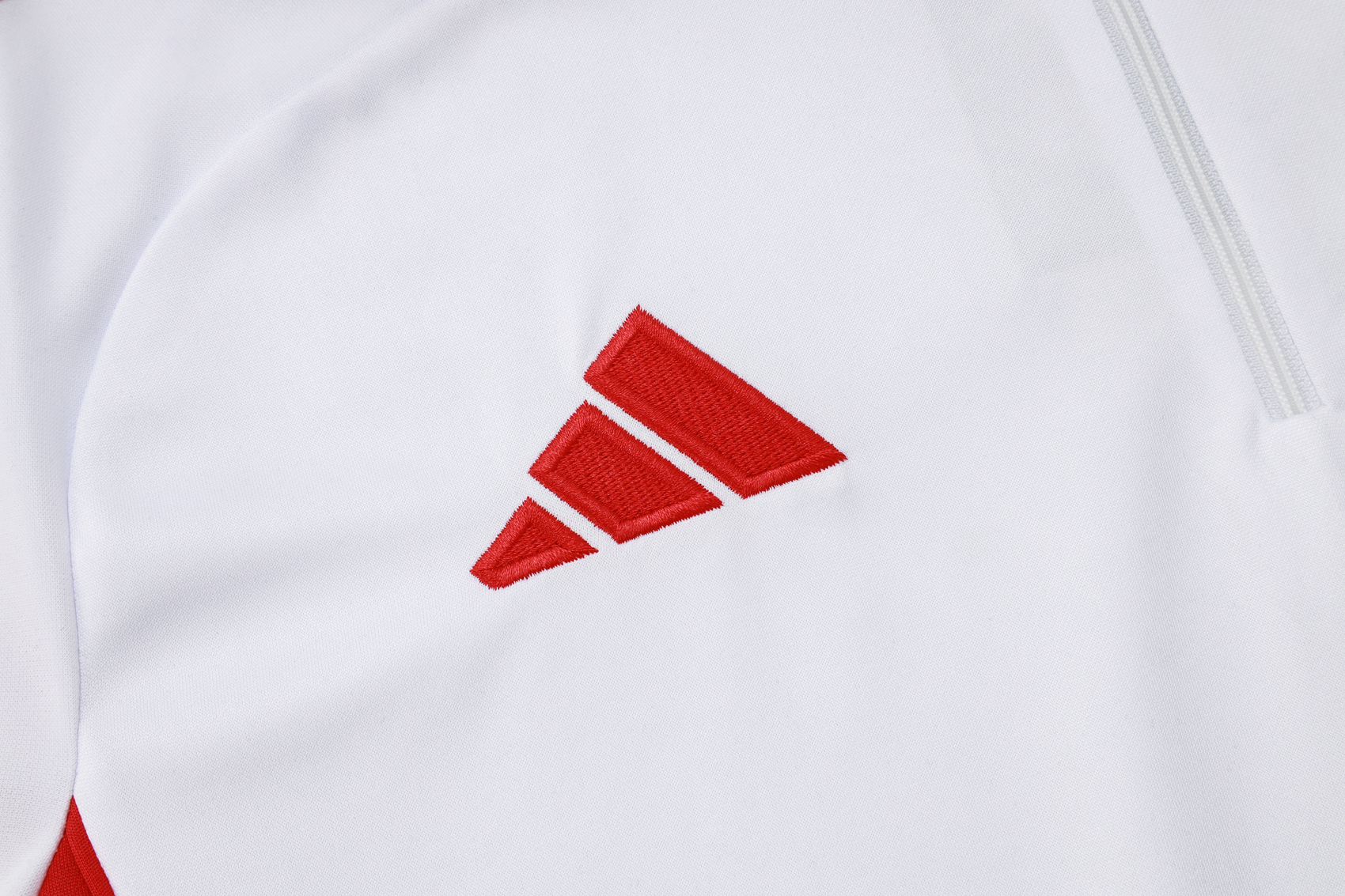 Adult/ Kids Bayern Half Zipper Training Suit B2530