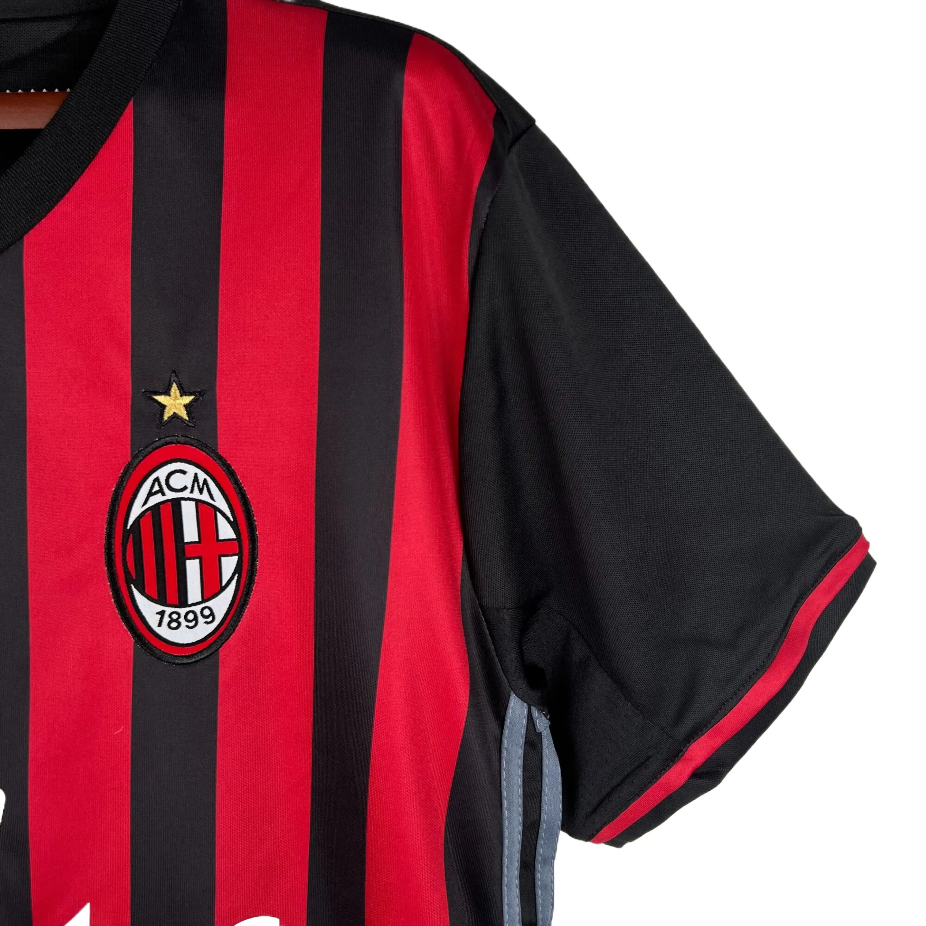 Retro 16/17 AC Milan Home