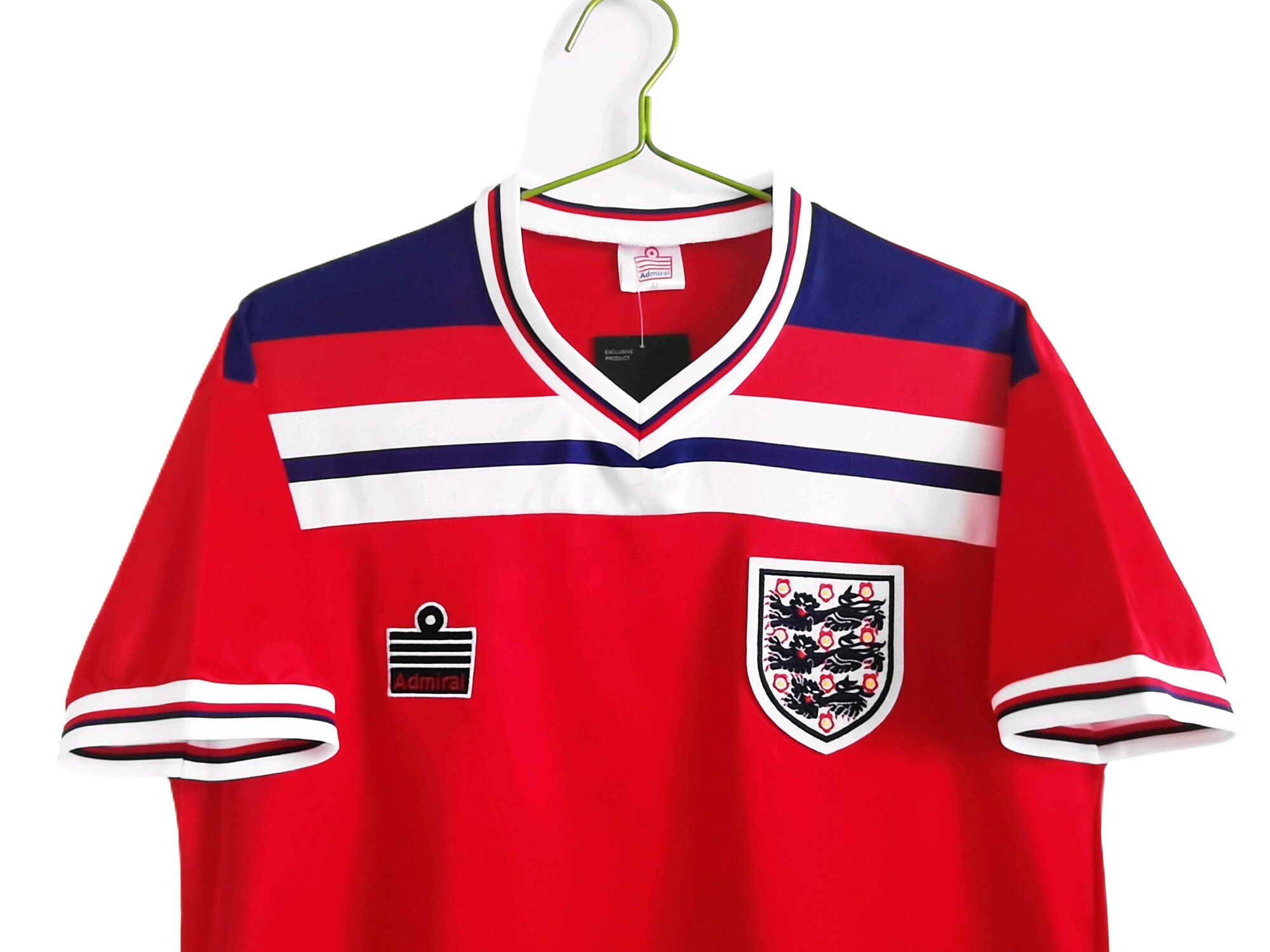 Retro  England 1982 Away Red