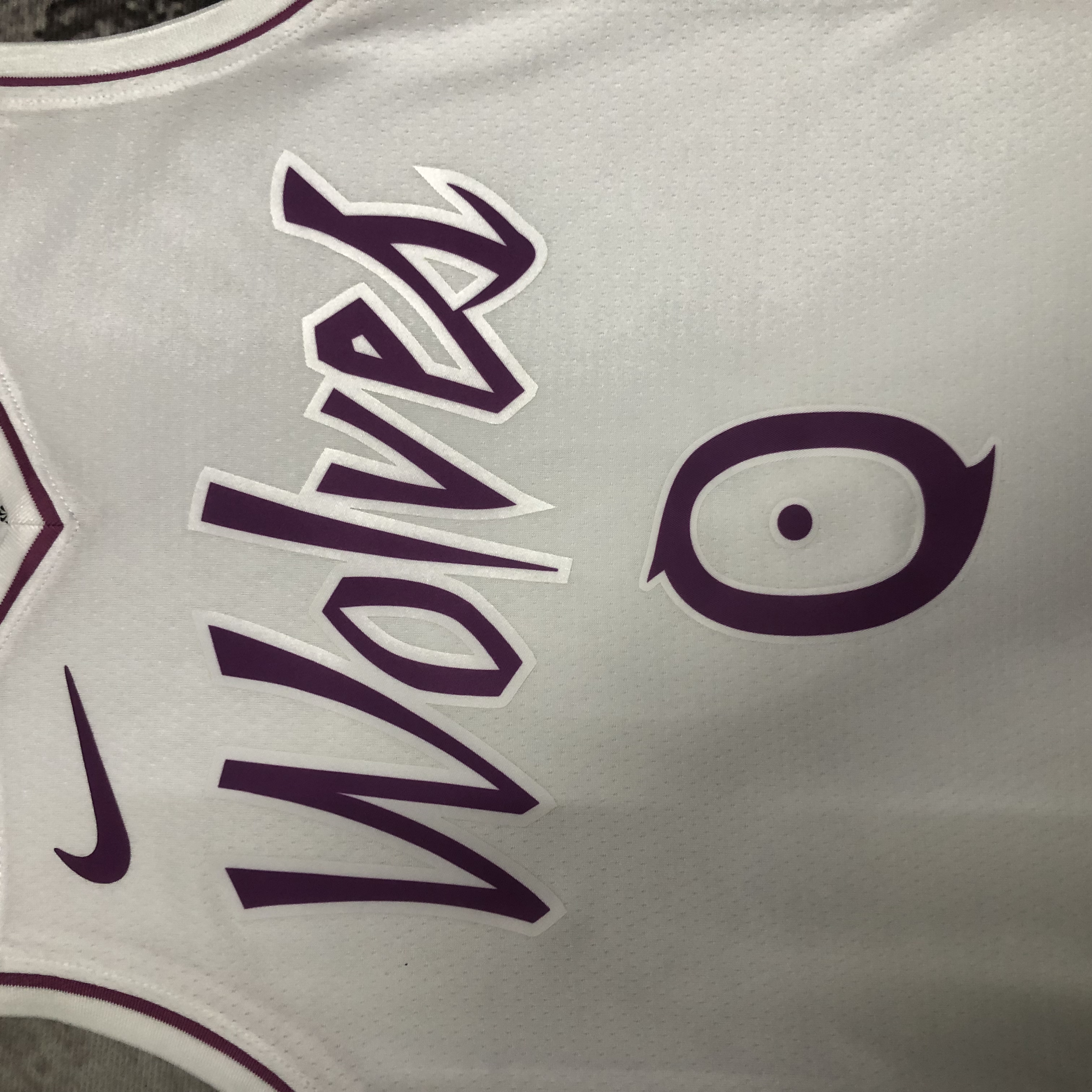 18-19 SEASON MINNESOTA TIMBERWOLVES  NO.0 RUSSELL