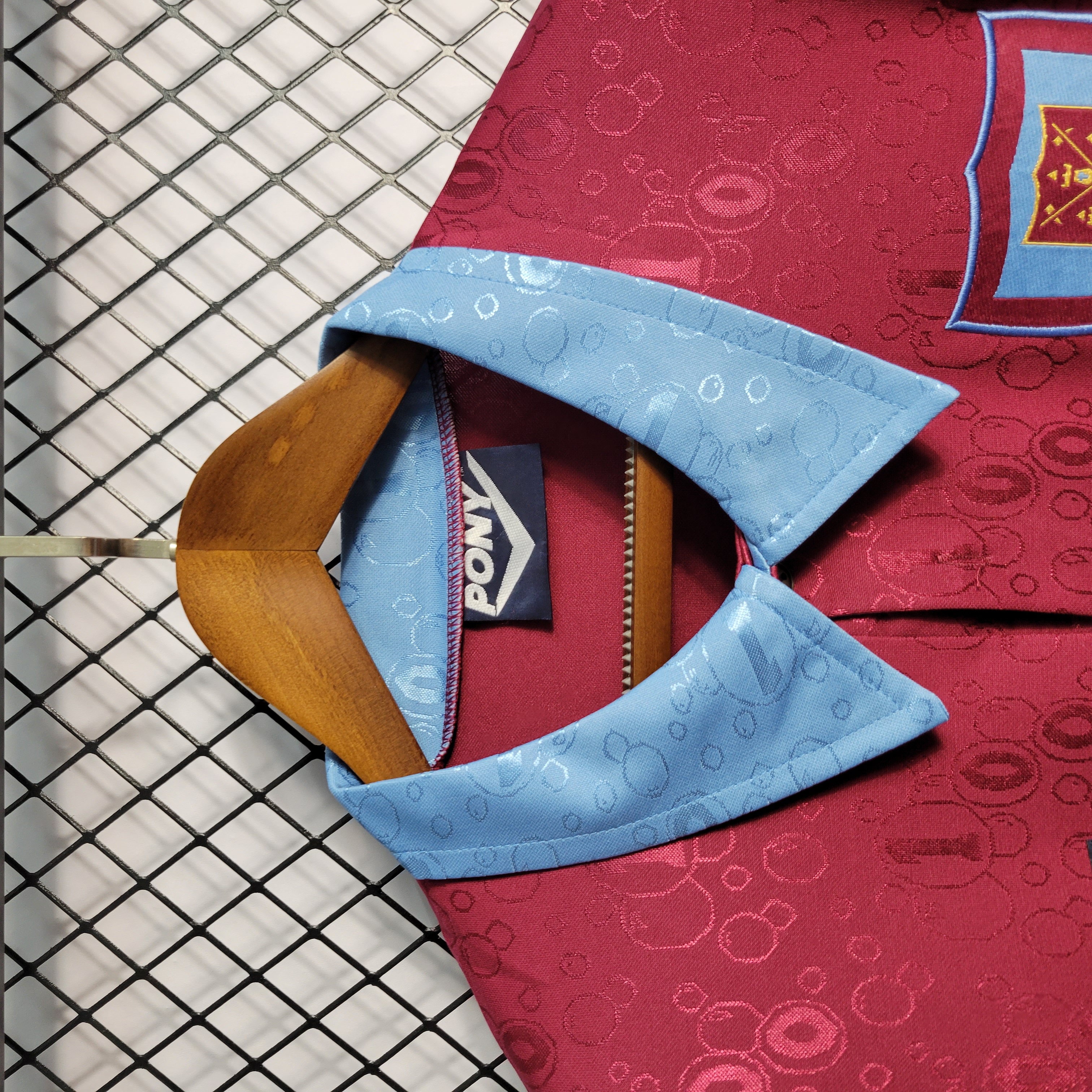 Retro 1995-97 West Ham Long Sleeves Home Red