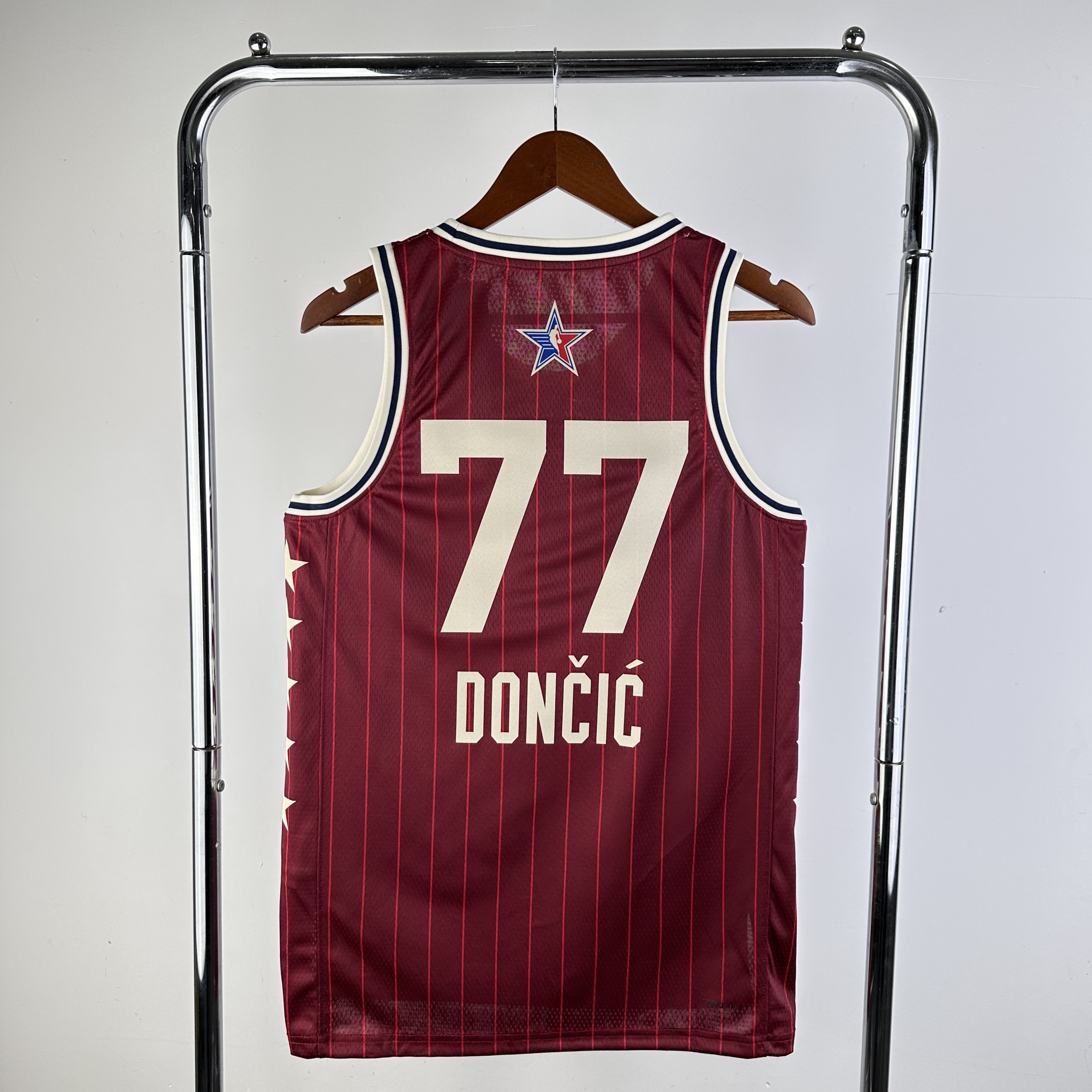 24 Season All Star Red No.77 Dončić