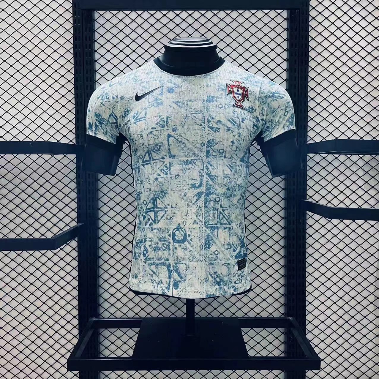 Player Version  Portugal 24/25 Away